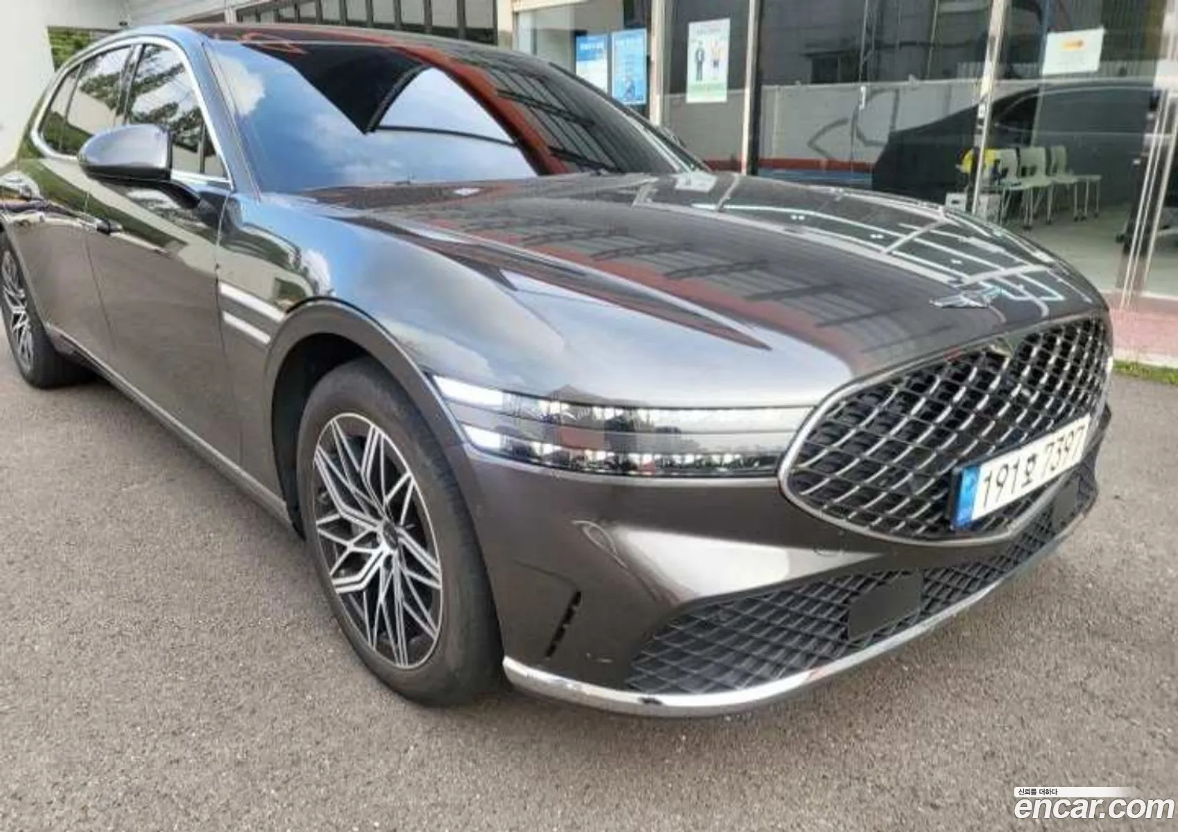 Genesis G90 2023 — 2