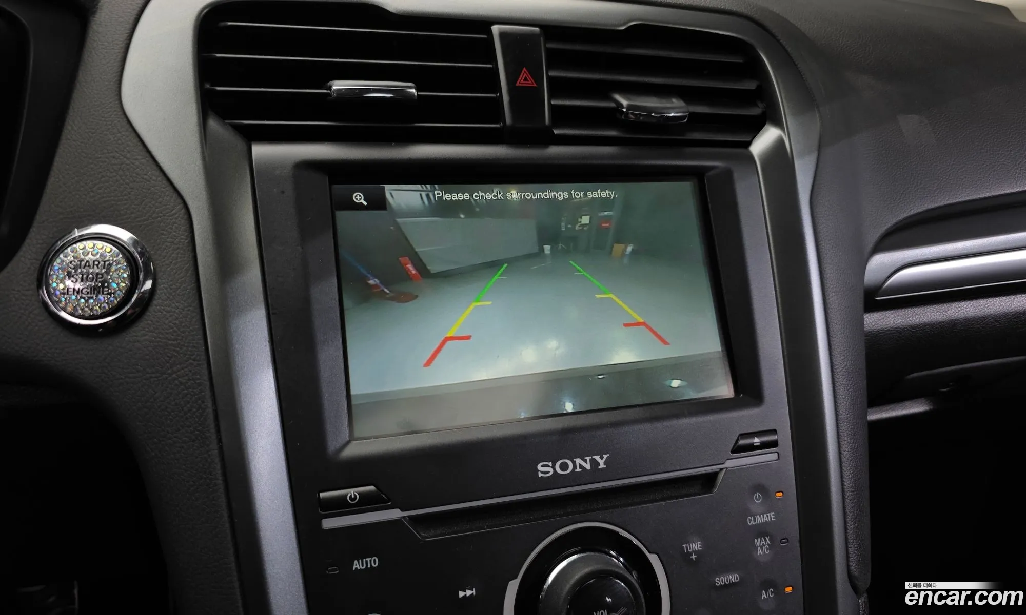 Ford Fusion 2014 — 18
