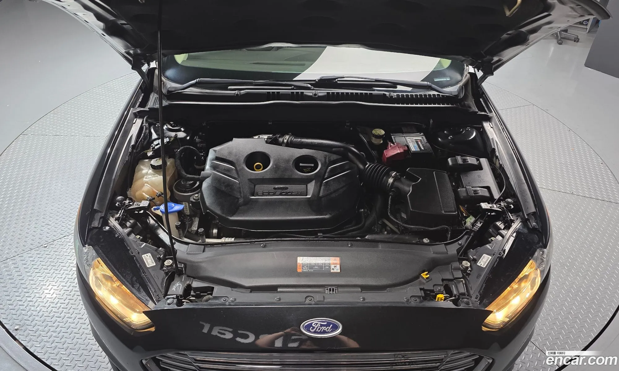 Ford Fusion 2014 — 2