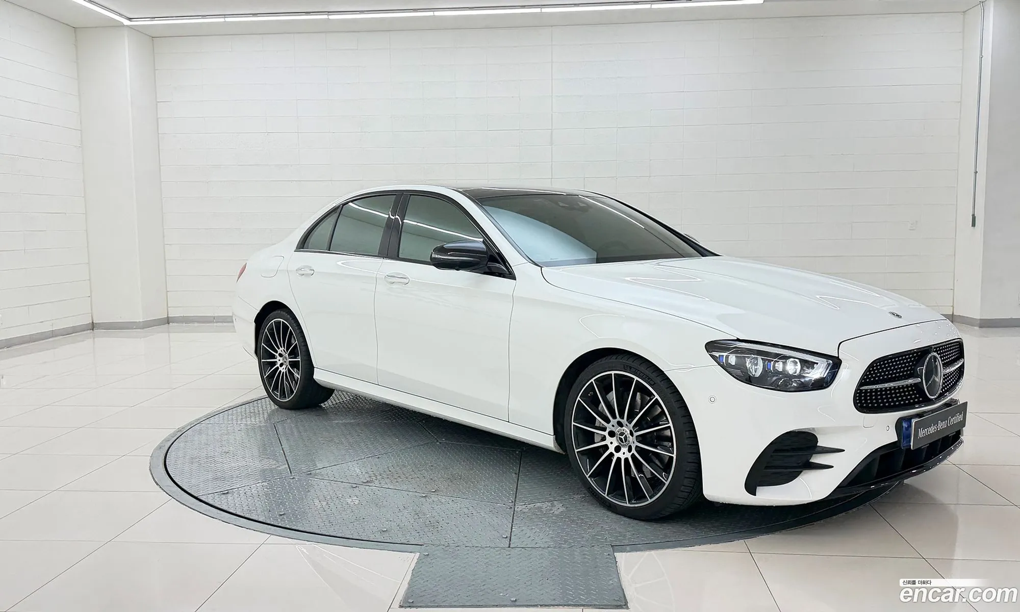 Mercedes-Benz E-Class W213 2022 — 2