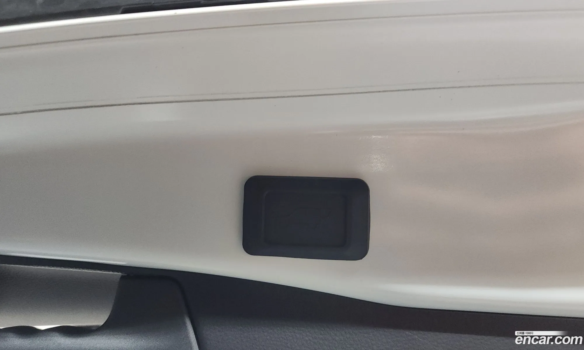 Toyota RAV4 2024 JTMX2RFV0RD169117 — 12