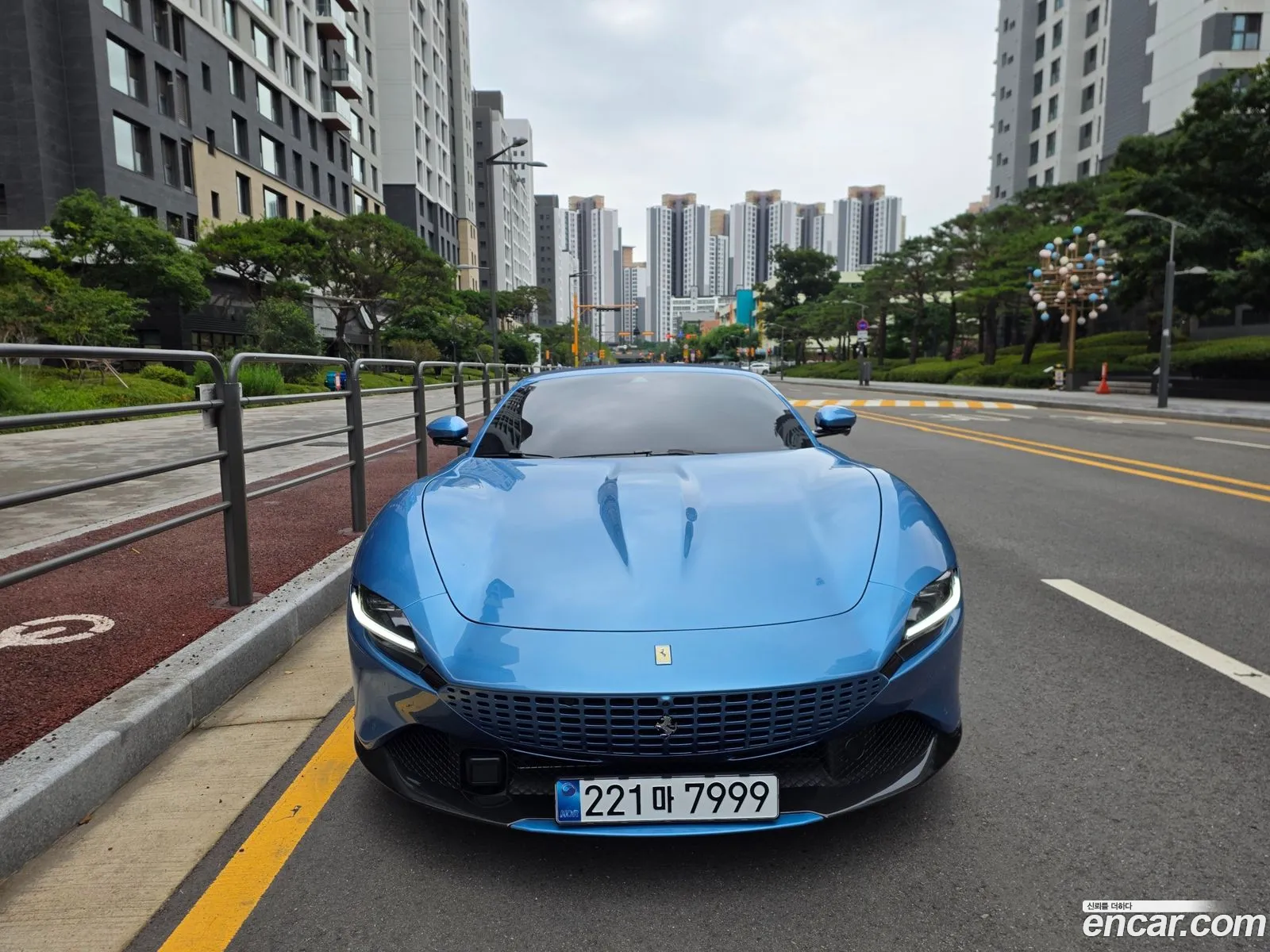 Ferrari Roma 2025 — 17