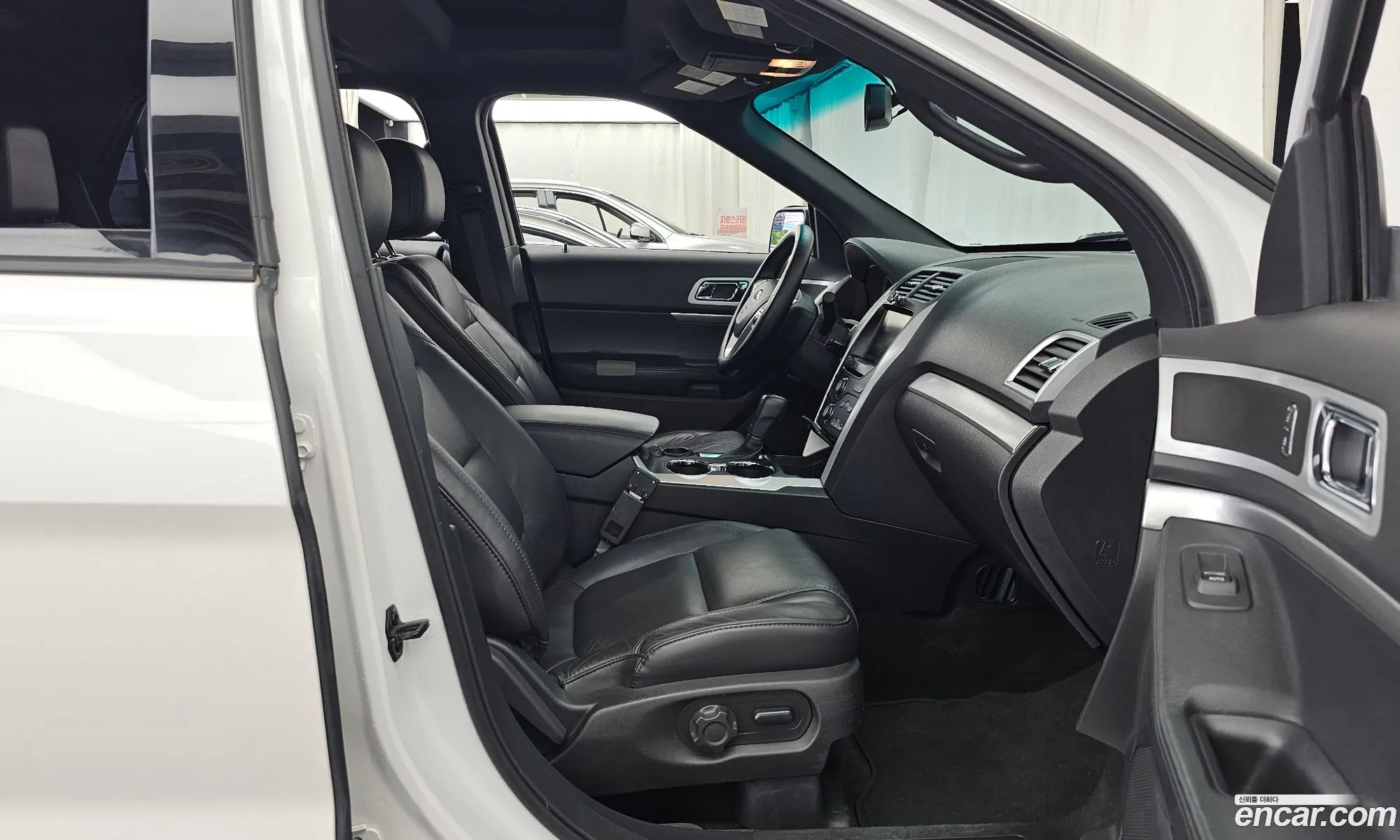 Ford Explorer 2014 — 6