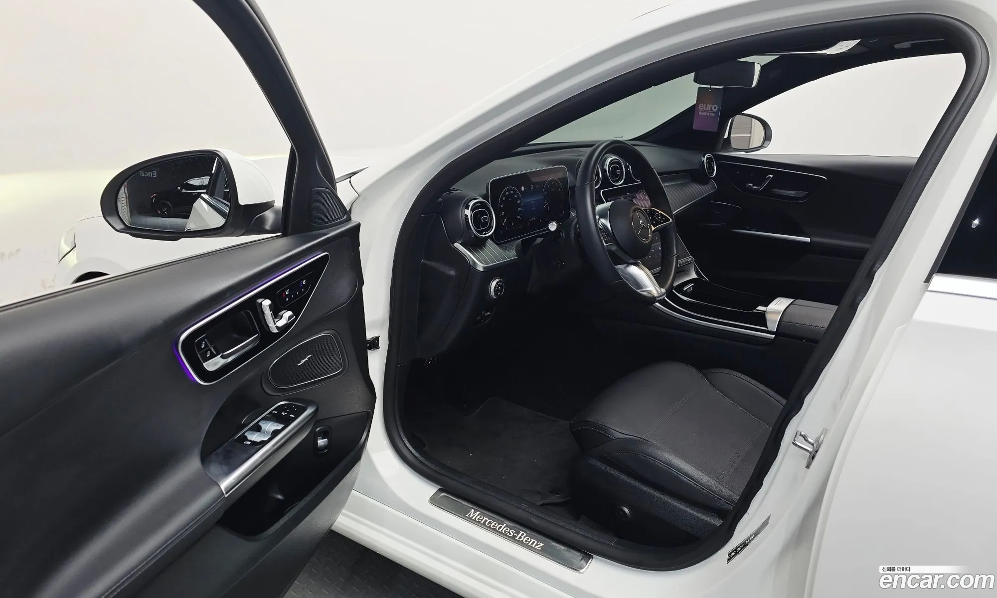 Mercedes-Benz C-Class W206 2023 — 13