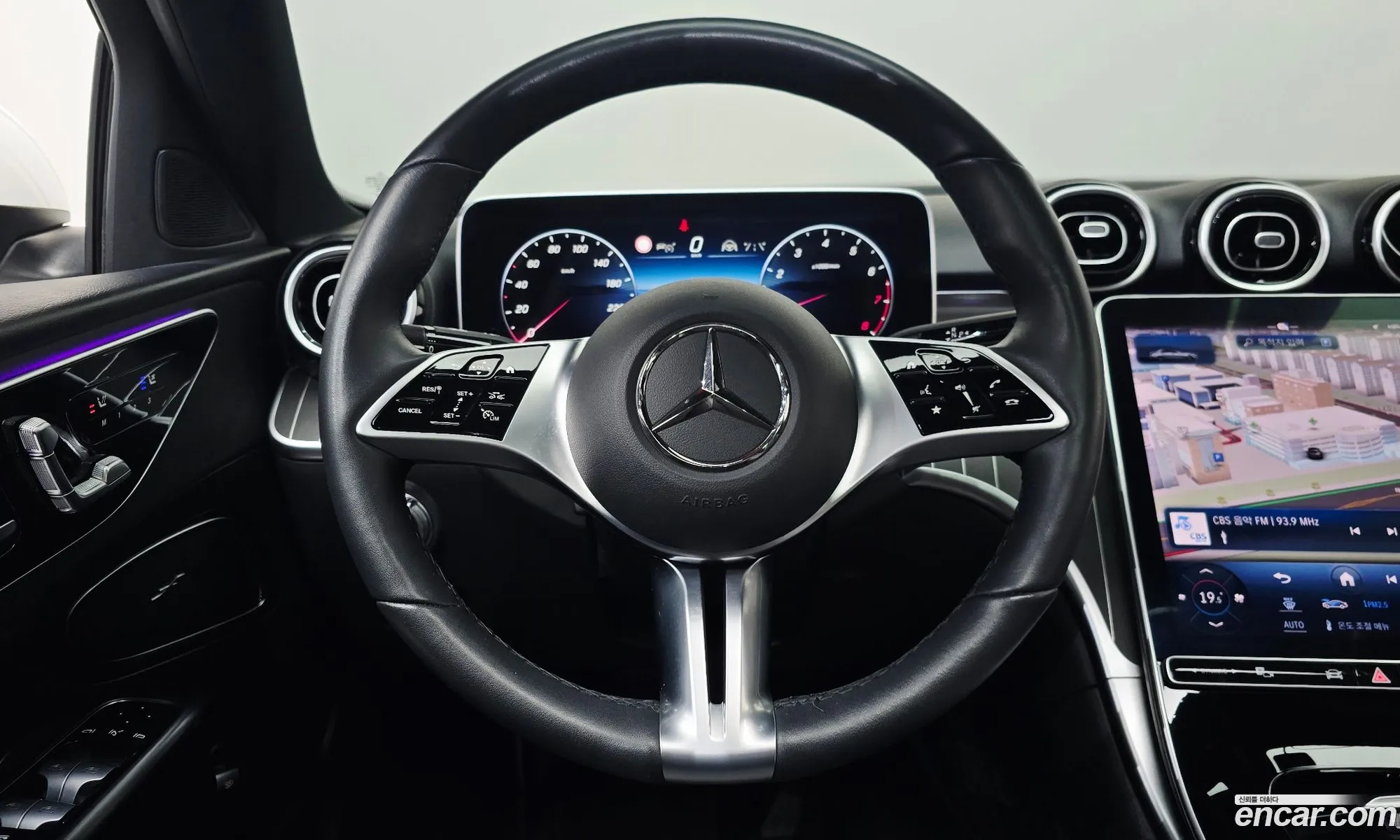 Mercedes-Benz C-Class W206 2023 — 28