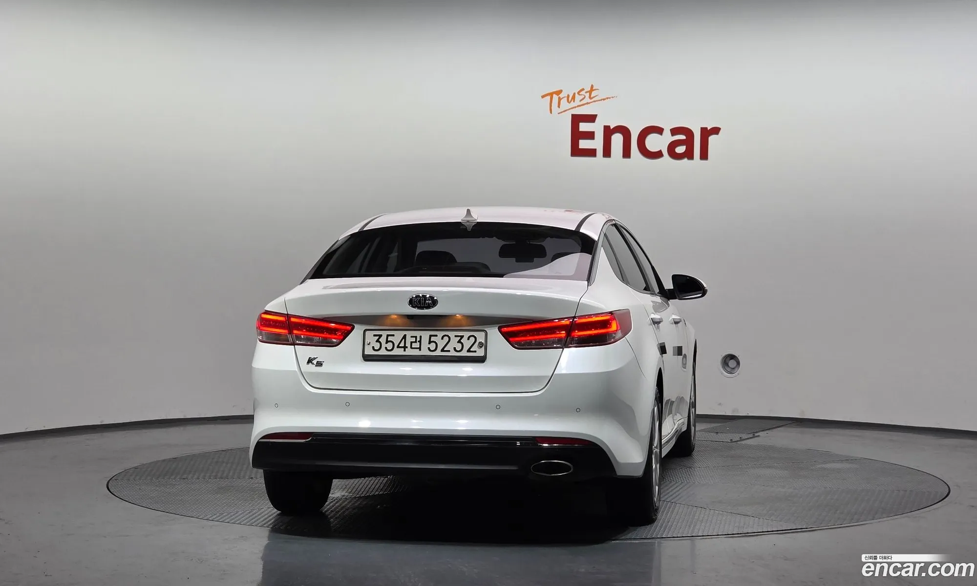 Kia K5 2016 — 11