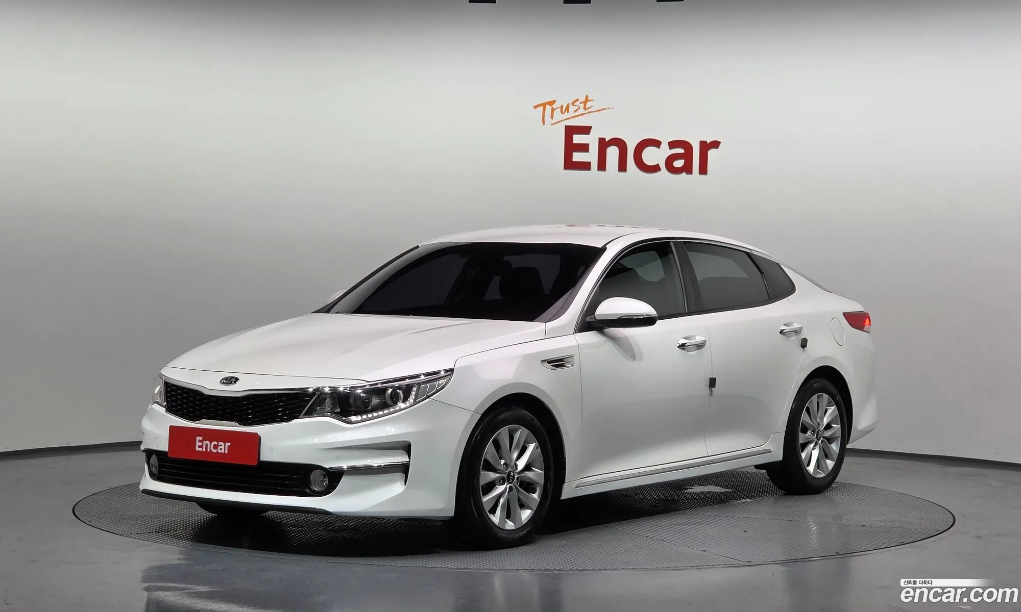 Kia K5 2016 — 14