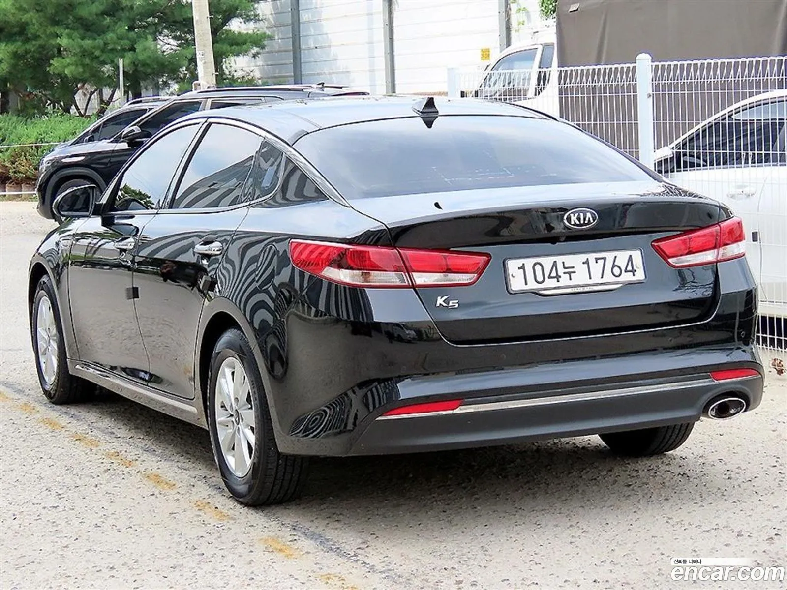 Kia K5 2017 — 10