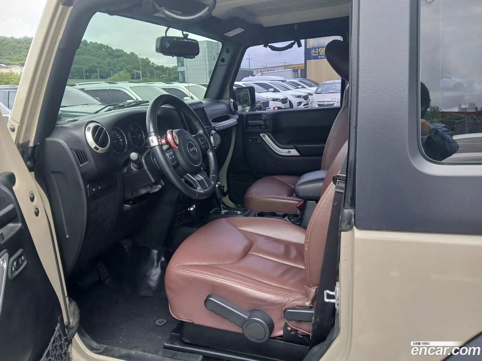 Jeep Wrangler 2017 — 17