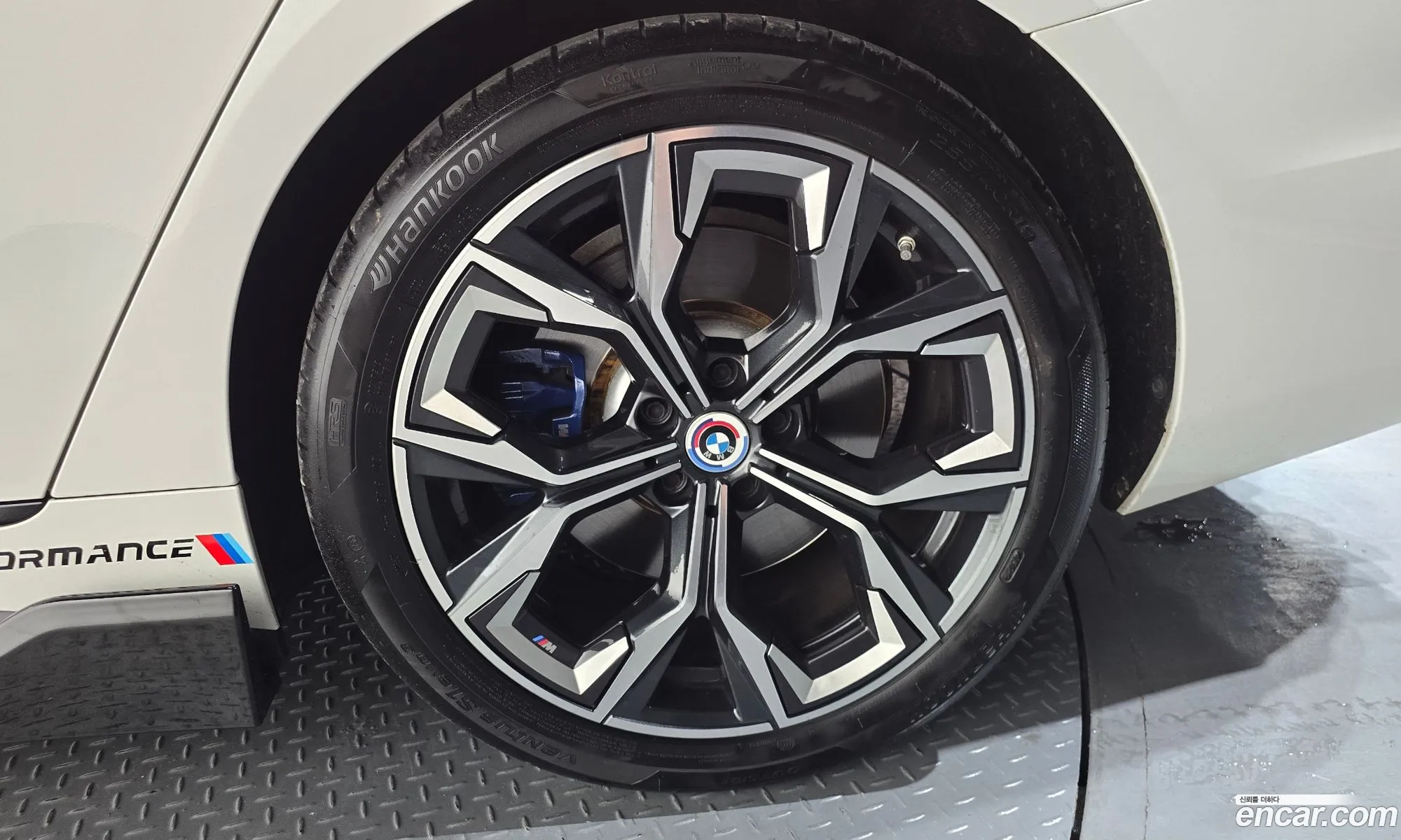 BMW 4 Series 2024 — 16