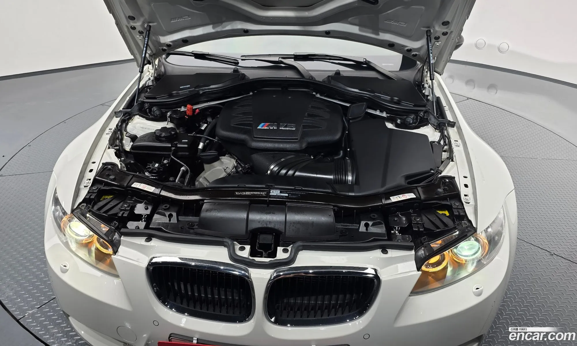 BMW M3 2012 WBSKG9105CE854571 — 4