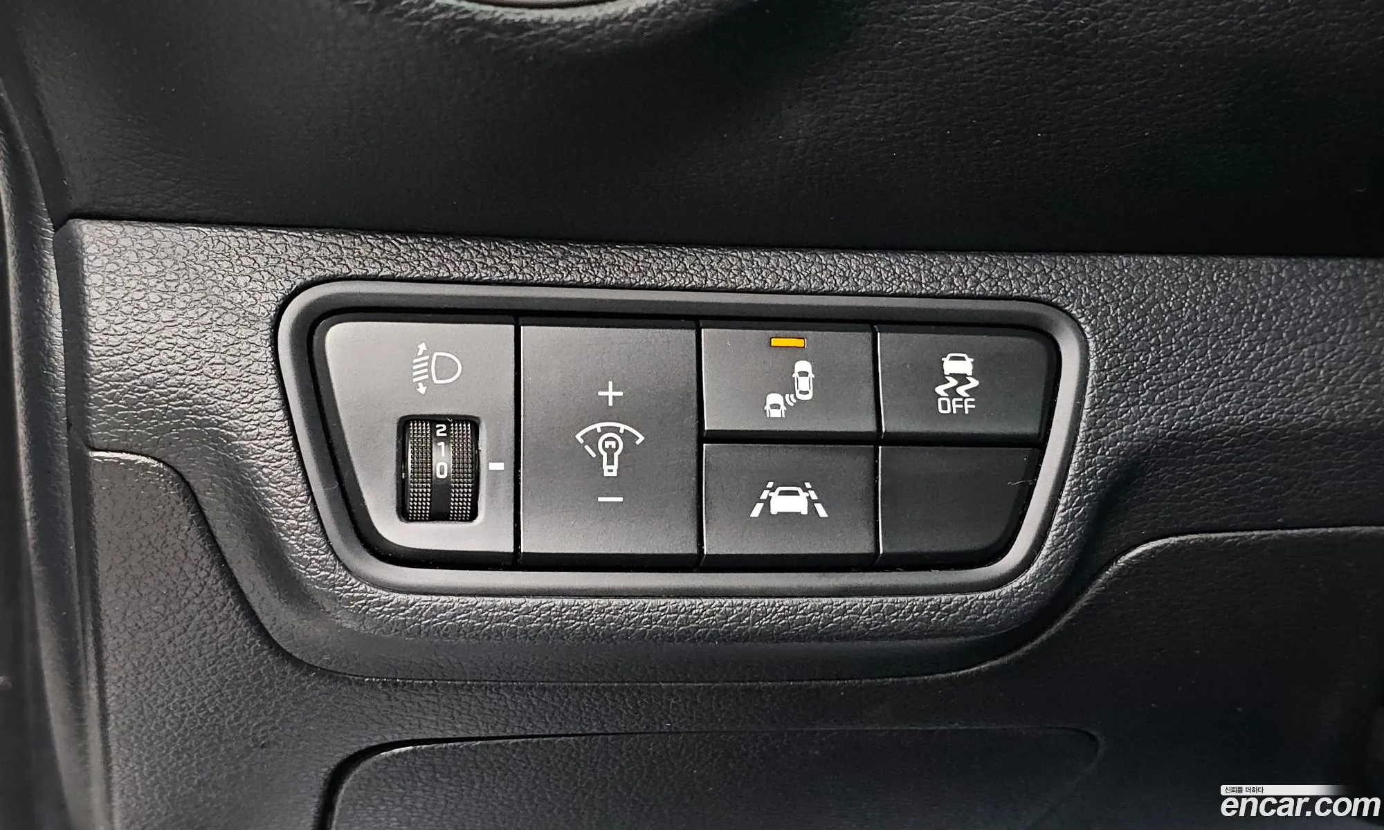 Kia K3 2018 — 25