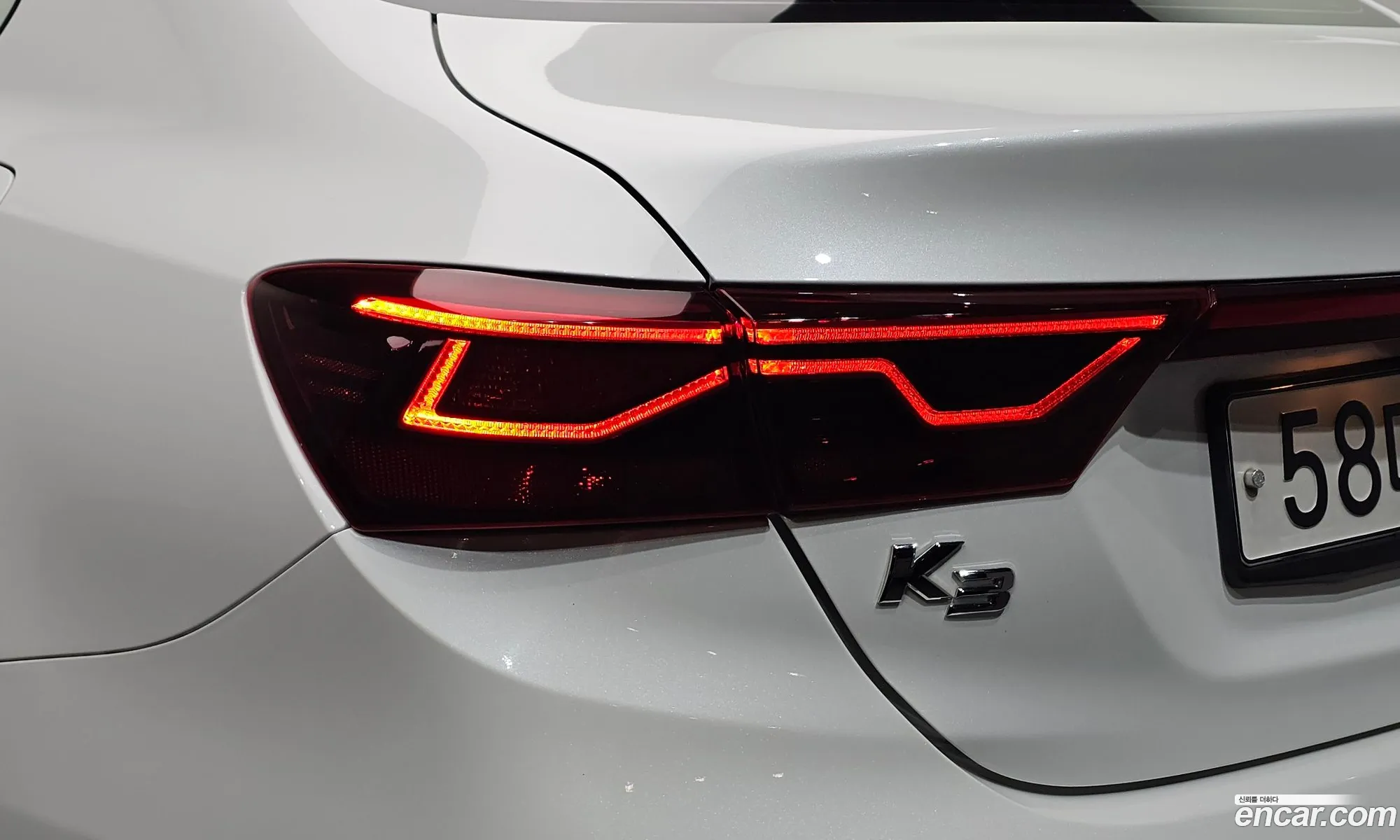 Kia K3 2018 — 19