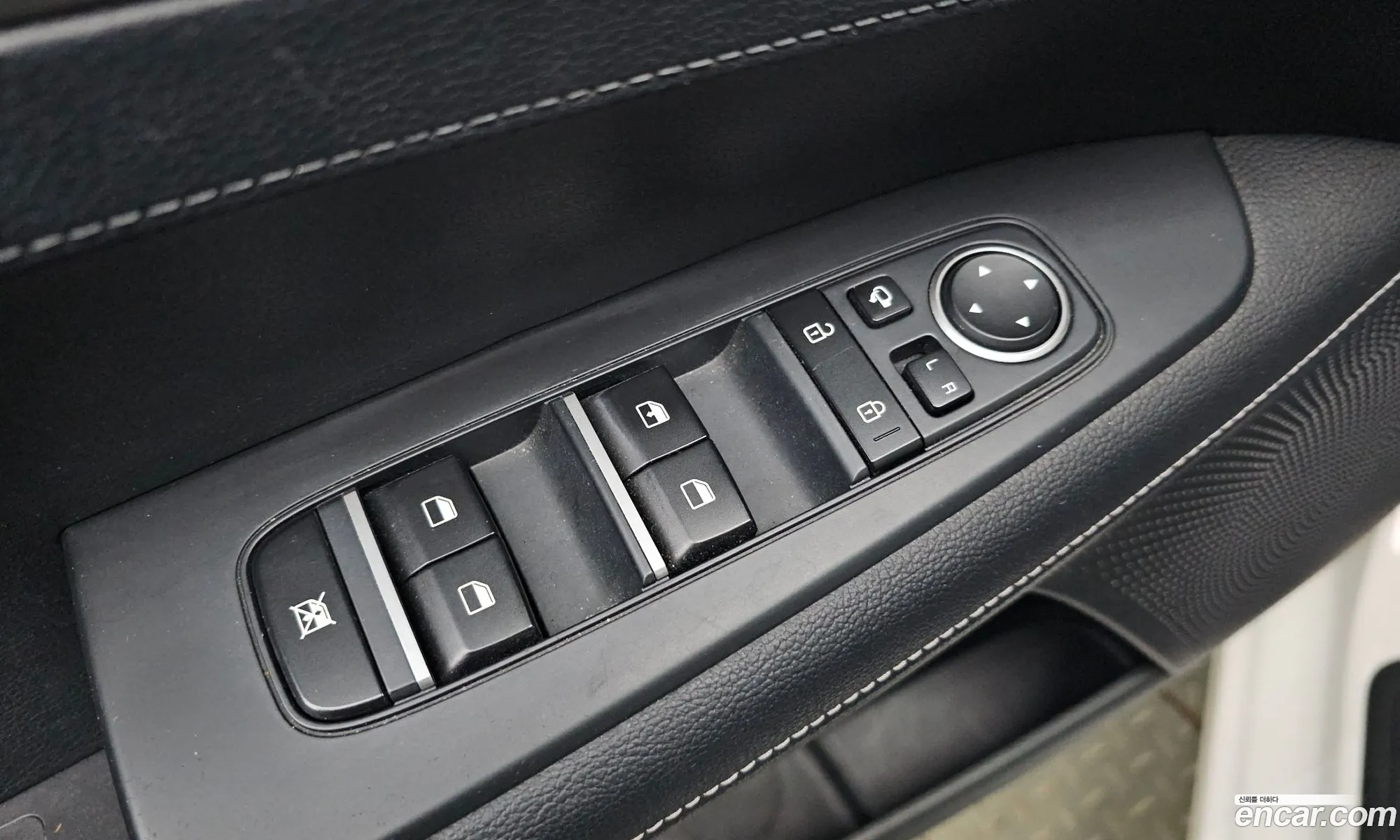 Kia K3 2018 — 17