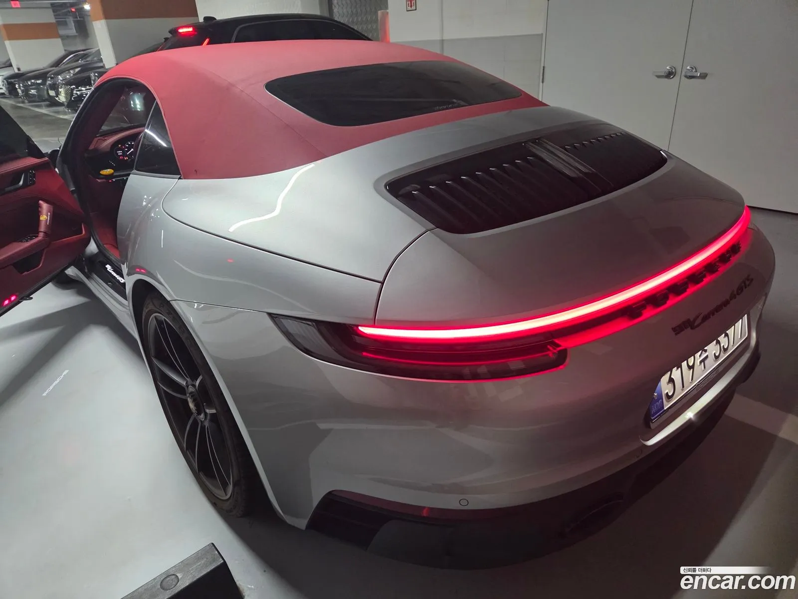 Porsche 911 2023 — 3