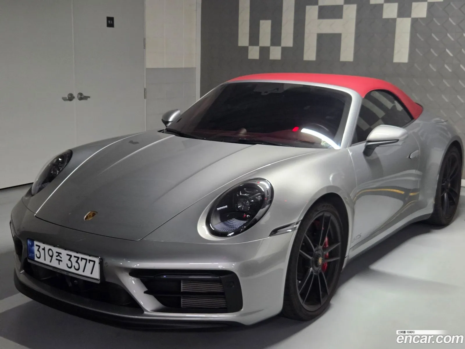 Porsche 911 2023 — 8