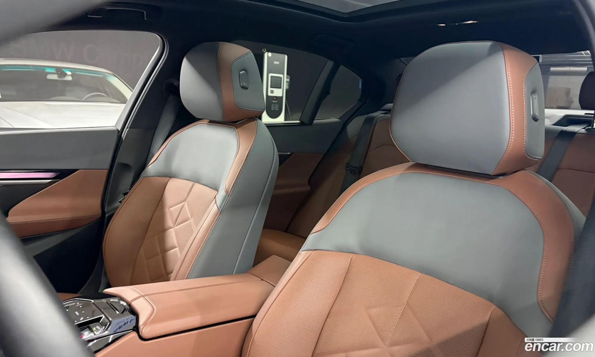 BMW 5 Series 2025 — 16