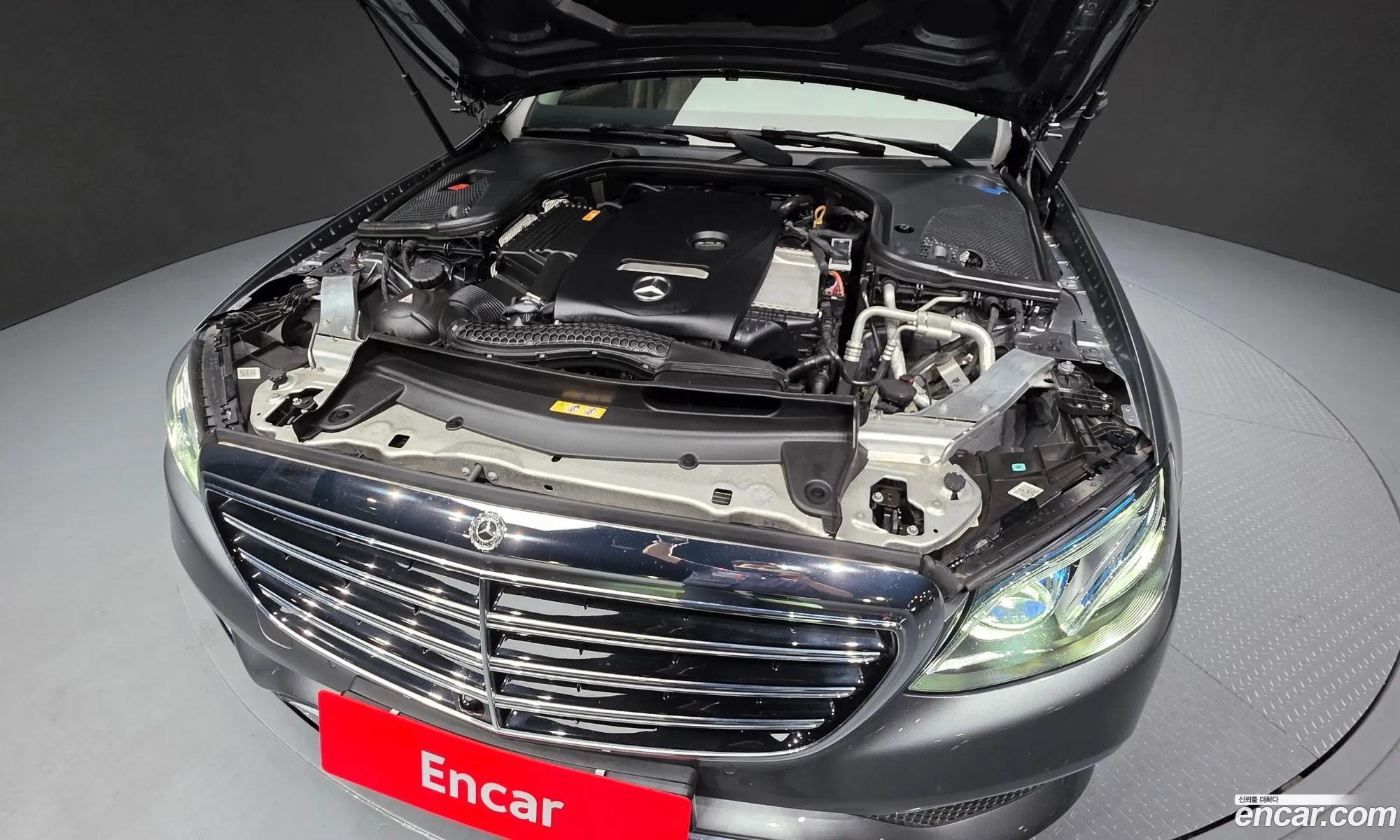 Mercedes-Benz E-Class W213 2017 WDDZF4JB2HA212147 — 15