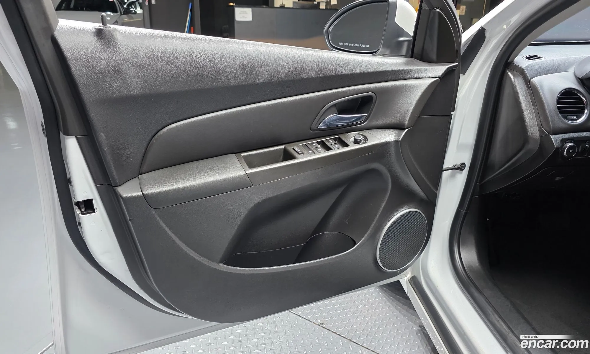 Chevrolet (GM Daewoo) Amazing New Cruze 2016 — 30