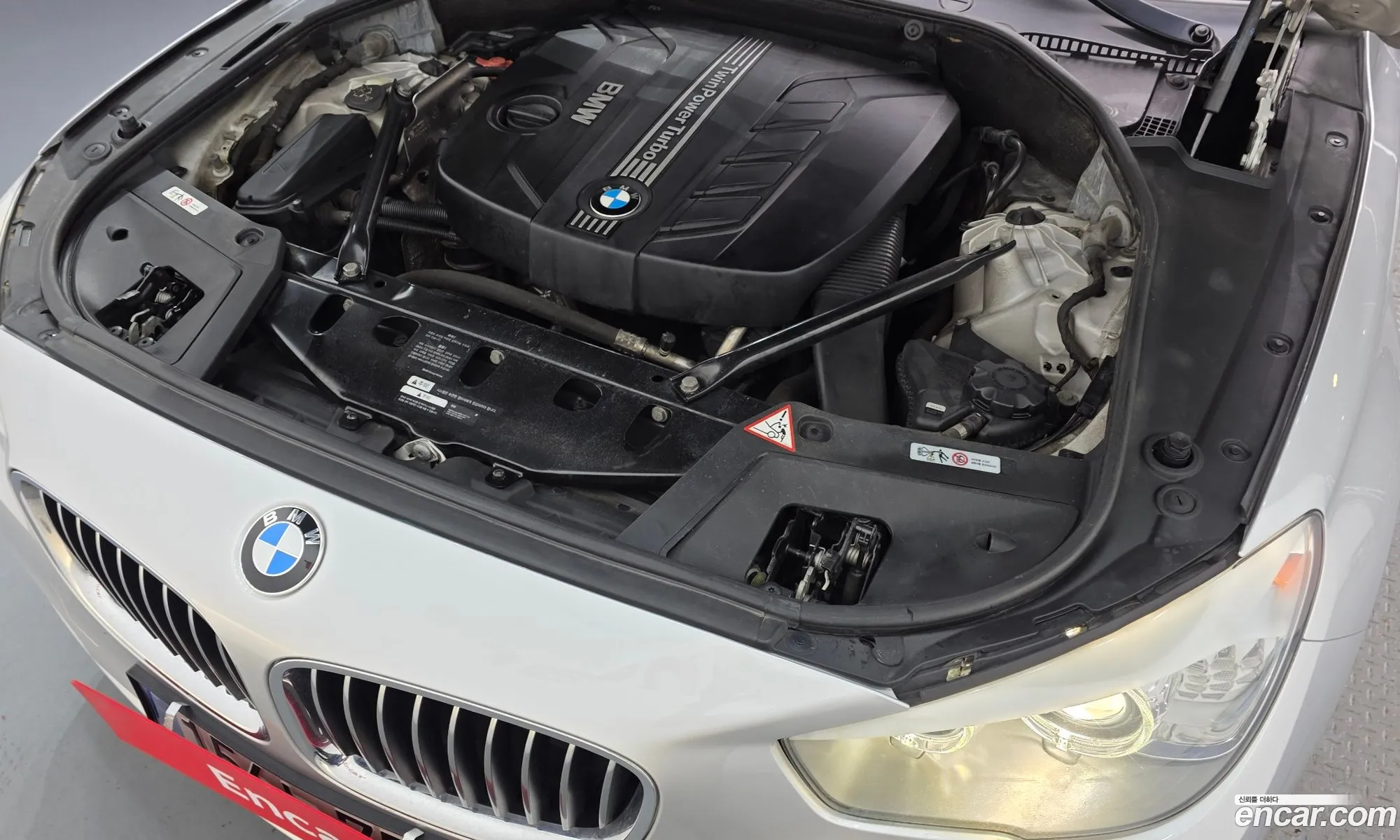 BMW 5 Series GT 2012 WBAXC0109DC989244 — 15