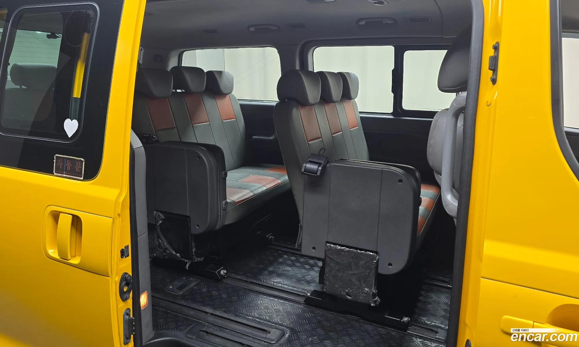 Hyundai Grand Starex 2010 — 2