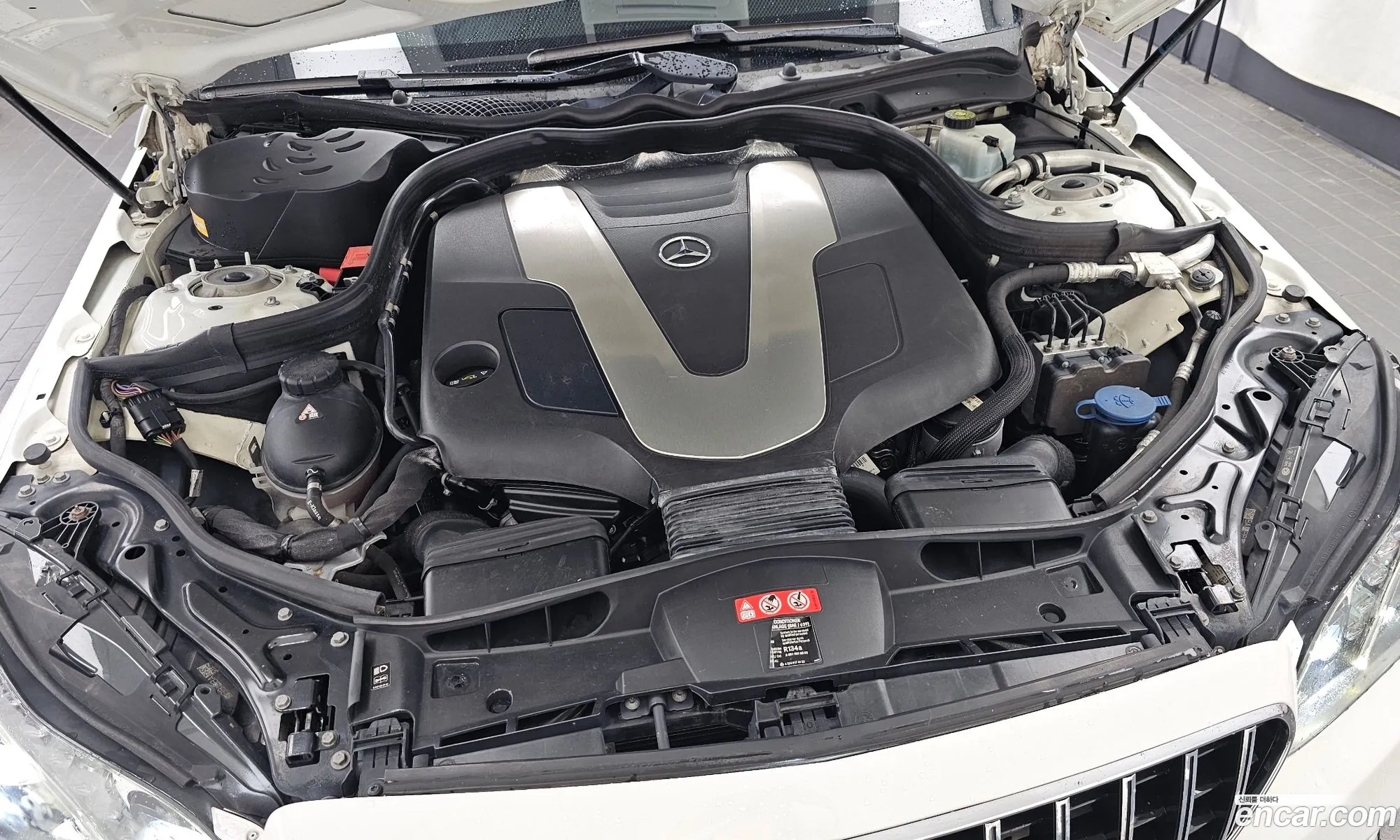 Mercedes-Benz E-Class W212 2016 WDDHF9EB0GB289868 — 14