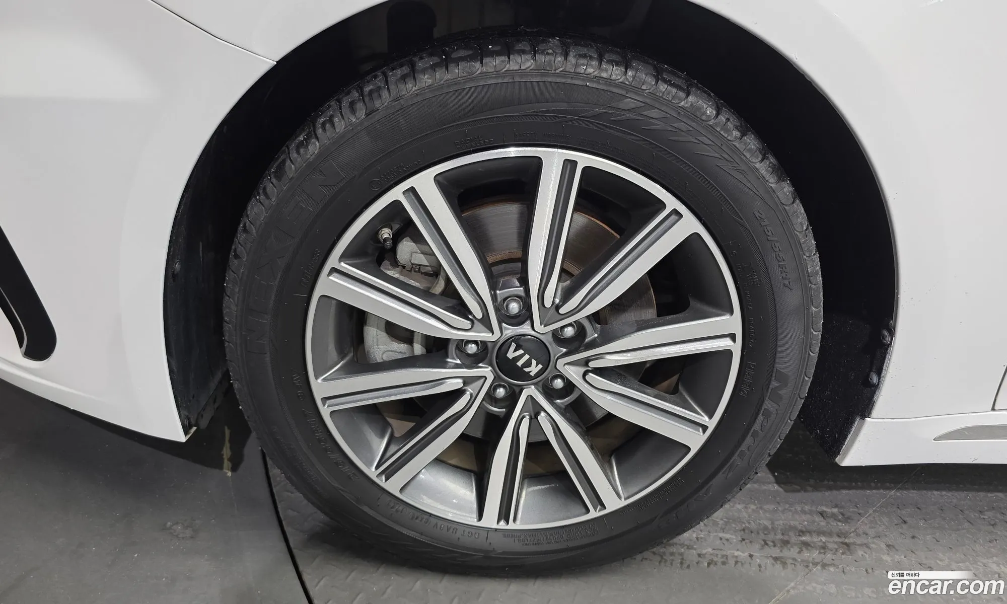Kia K5 2019 — 6