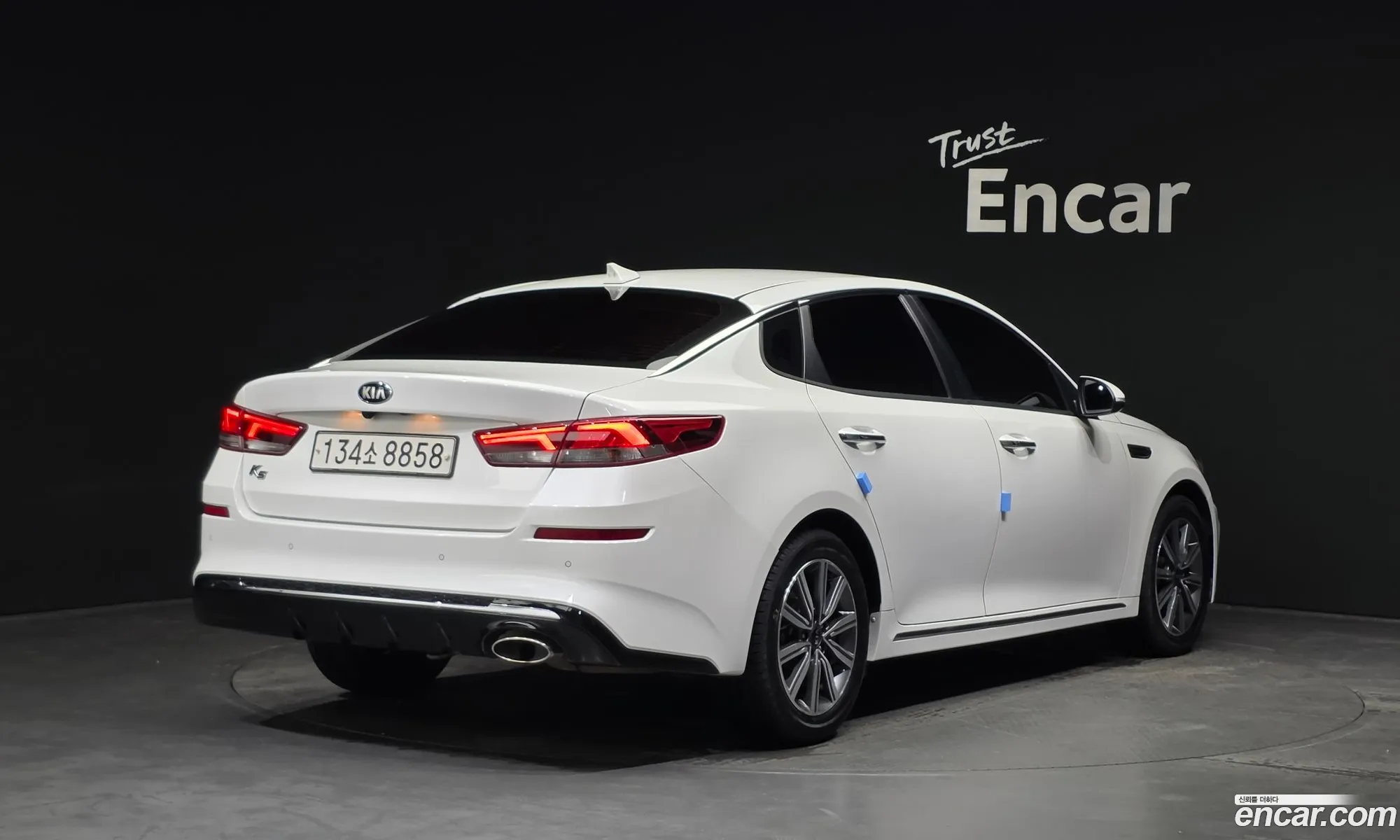 Kia K5 2019 — 8