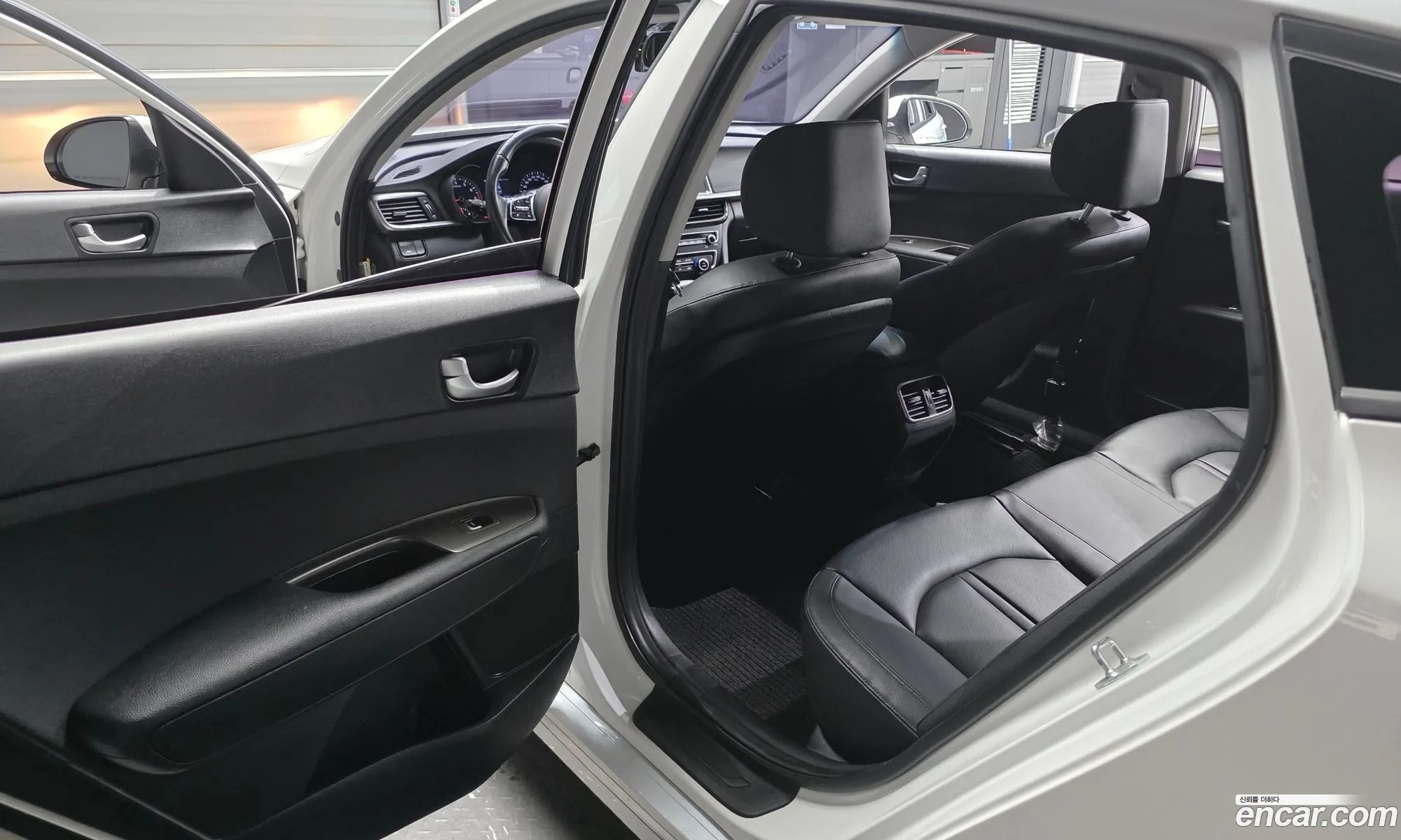 Kia K5 2019 — 4