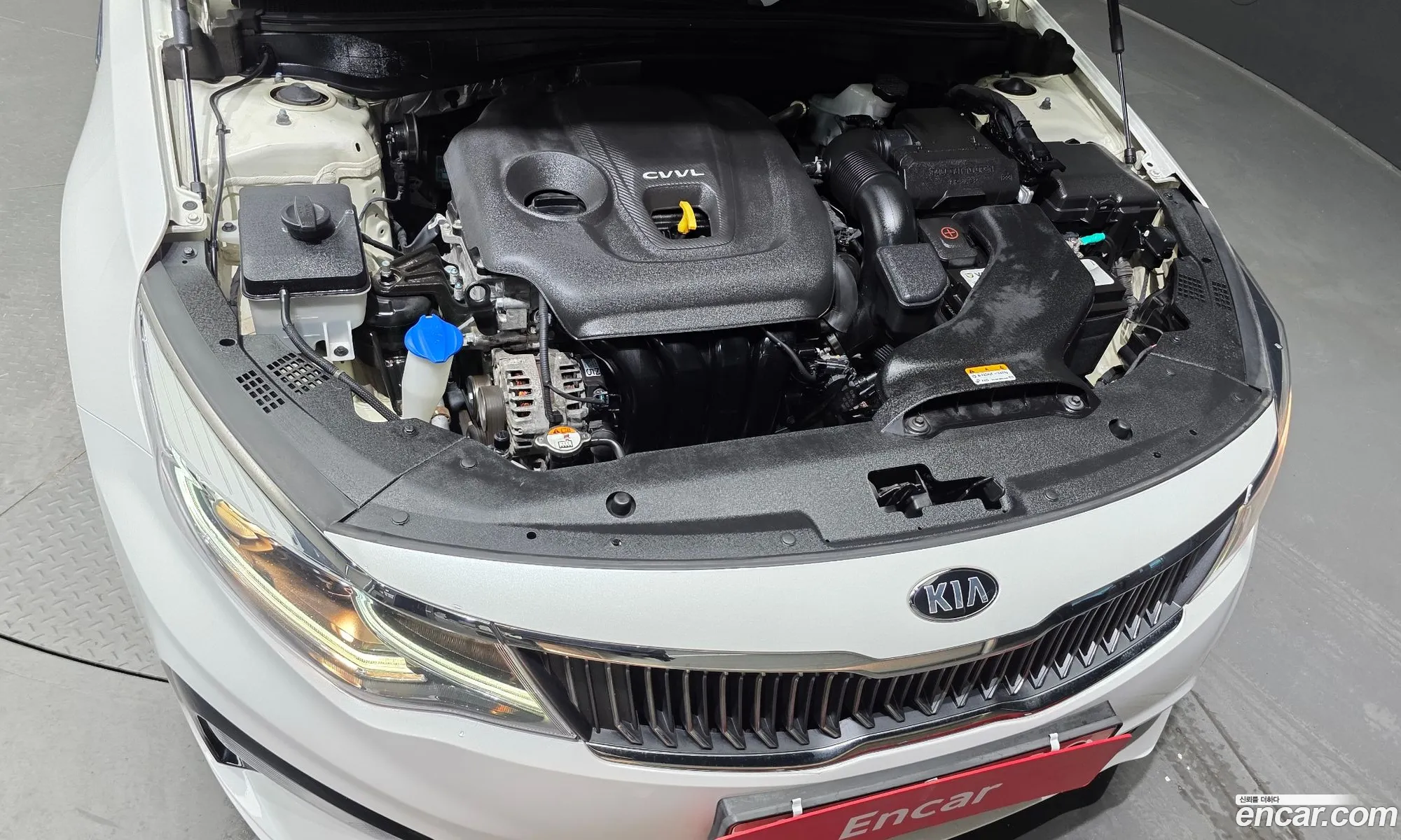 Kia K5 2019 — 16