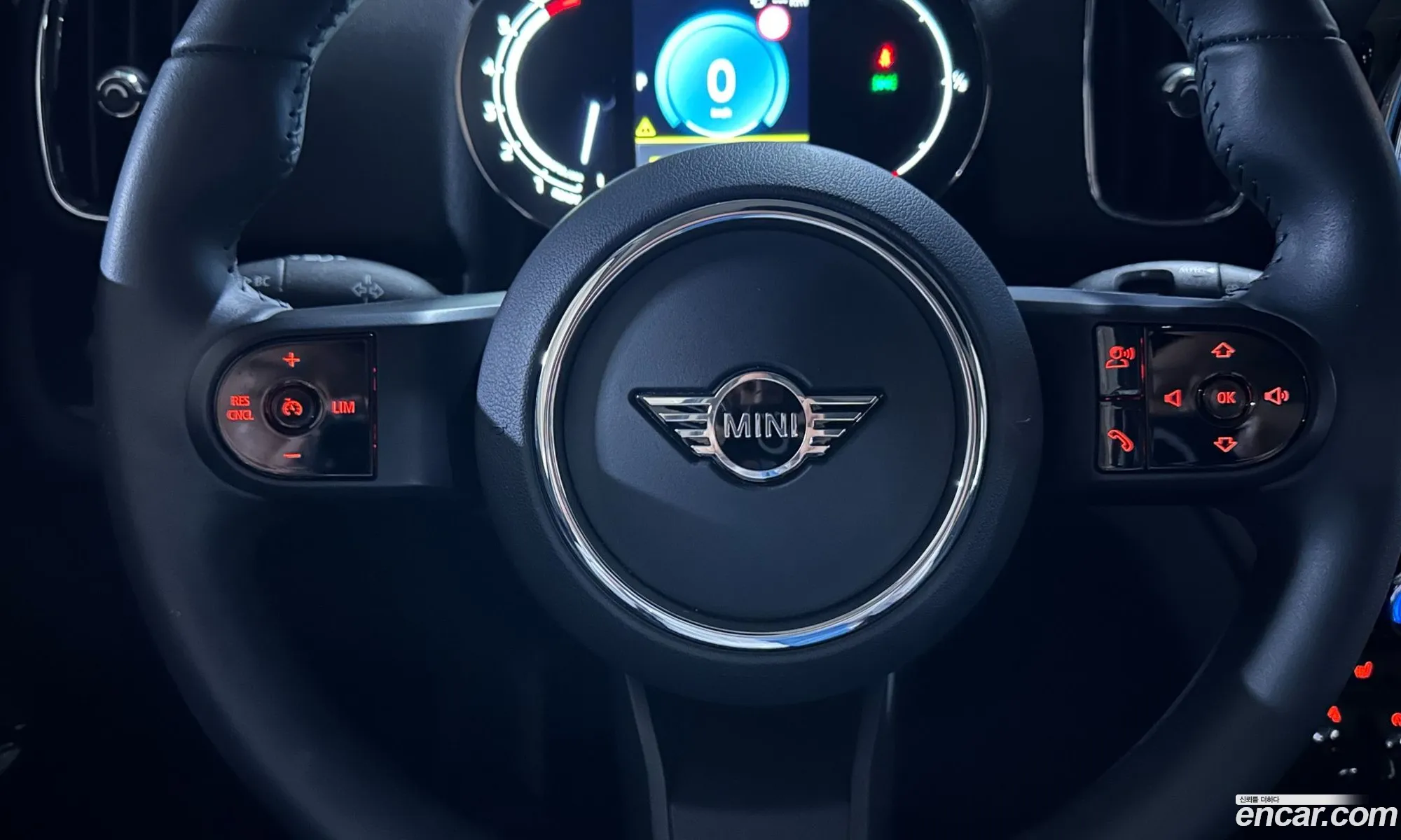 Mini Cooper Countryman 2023 — 14