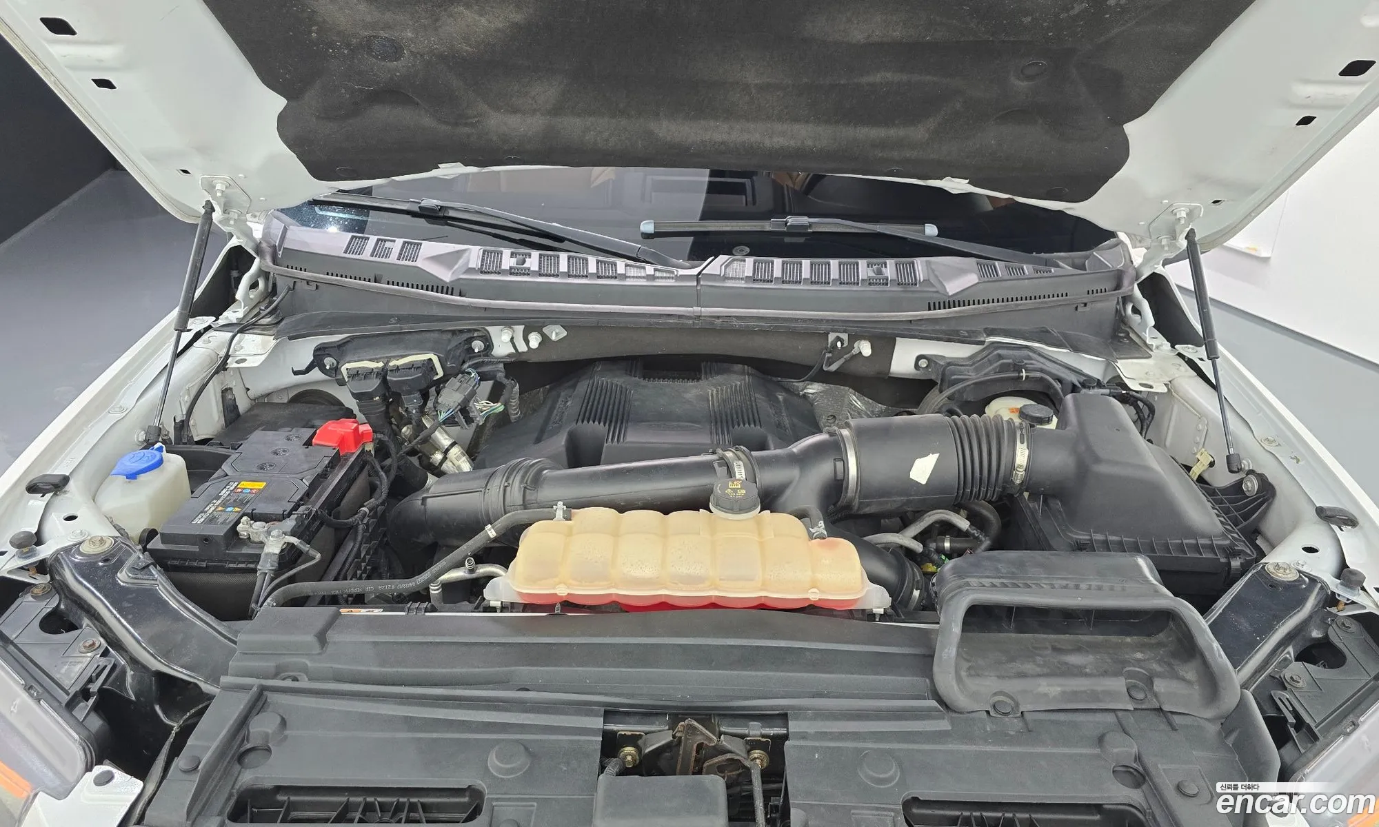 Ford F-150 2017 1FTEW1EG1HFC27173 — 18