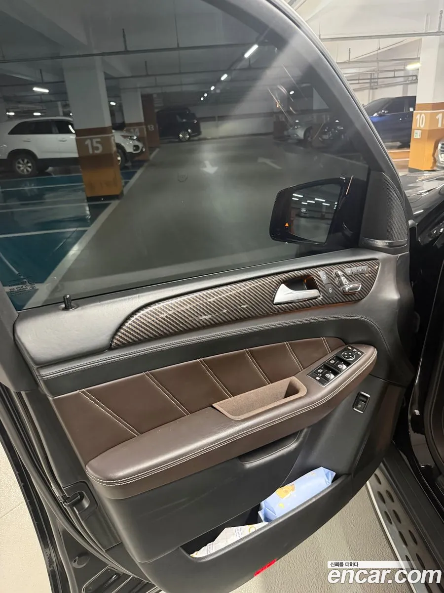 Mercedes-Benz GLE-Class W166 2016 — 12