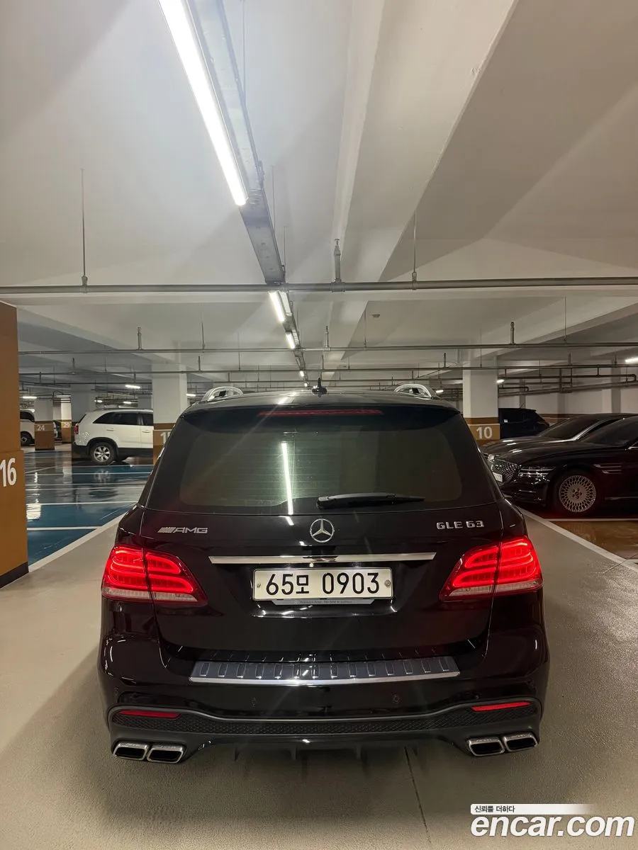 Mercedes-Benz GLE-Class W166 2016 — 9
