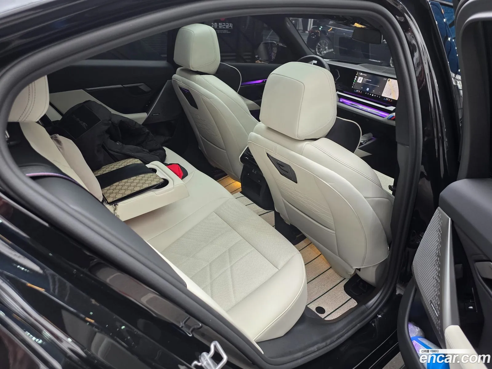 BMW 5 Series 2025 — 10
