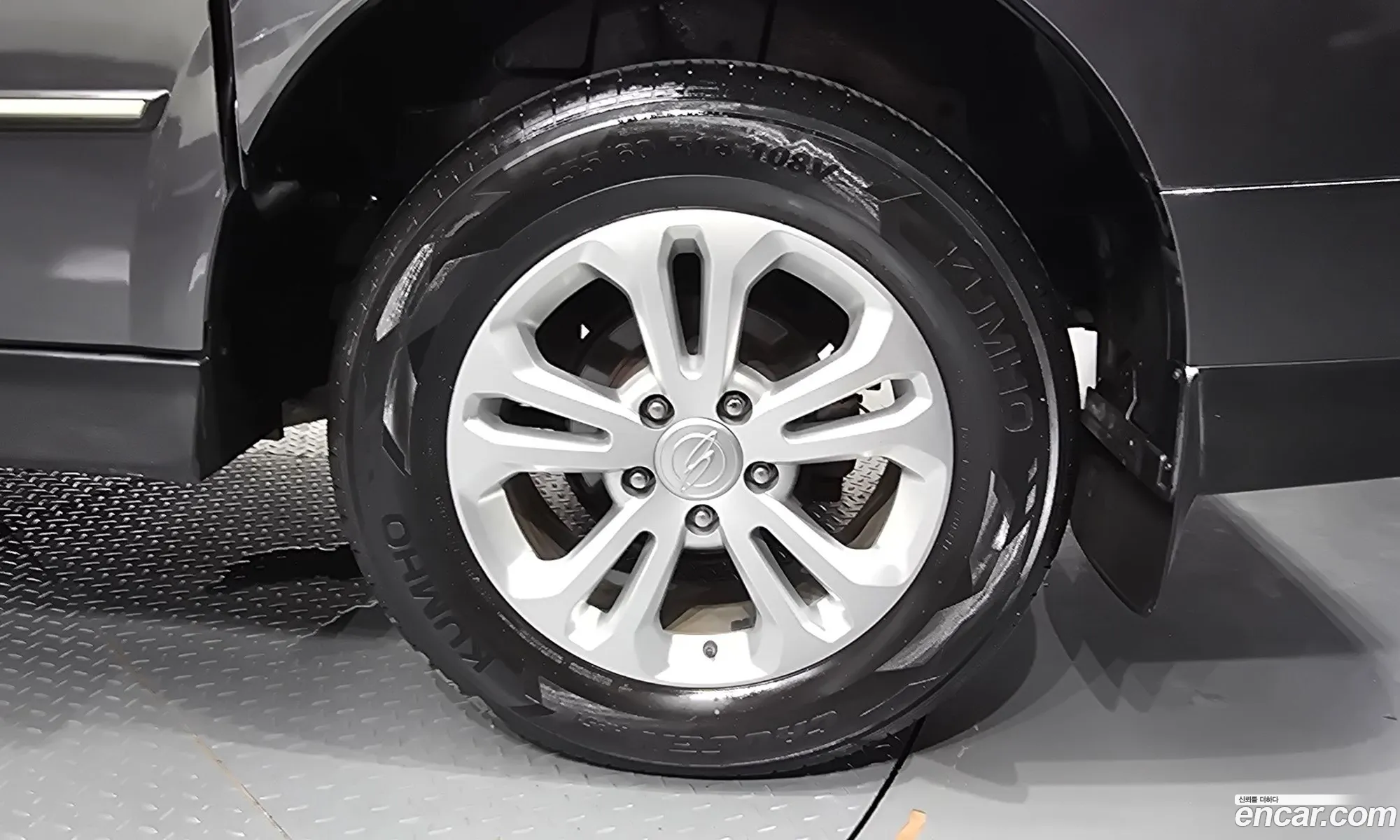 KG Mobility (SsangYong) Korando Sports 2017 — 22