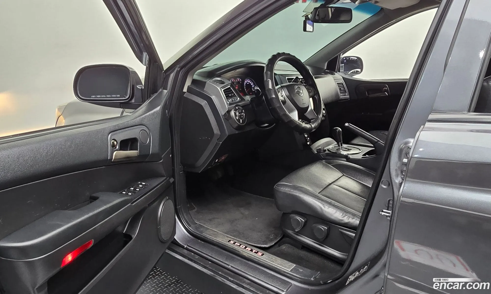 KG Mobility (SsangYong) Korando Sports 2017 — 24