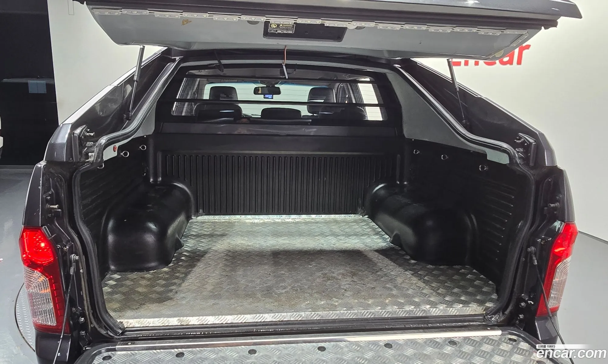 KG Mobility (SsangYong) Korando Sports 2017 — 13