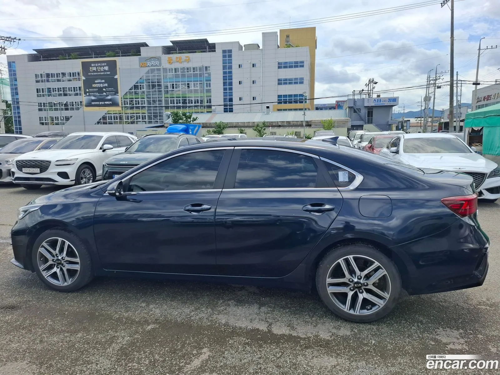 Kia K3 2019 — 3