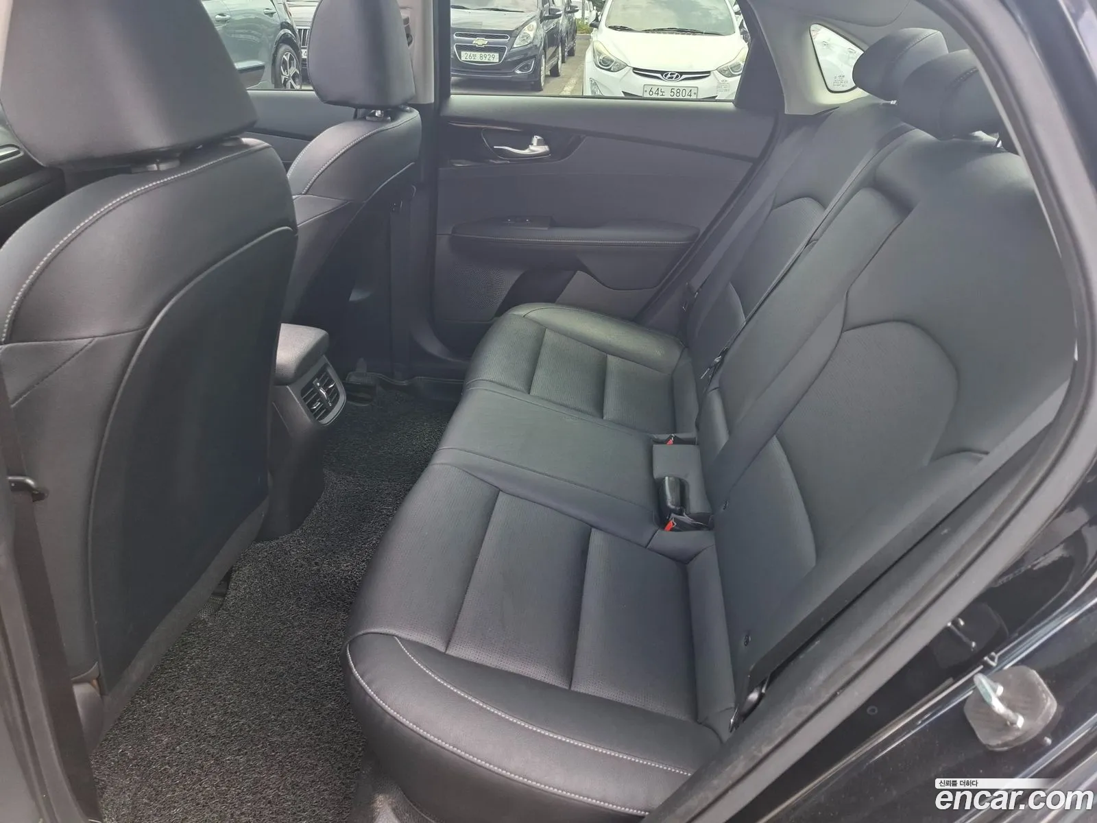Kia K3 2019 — 14