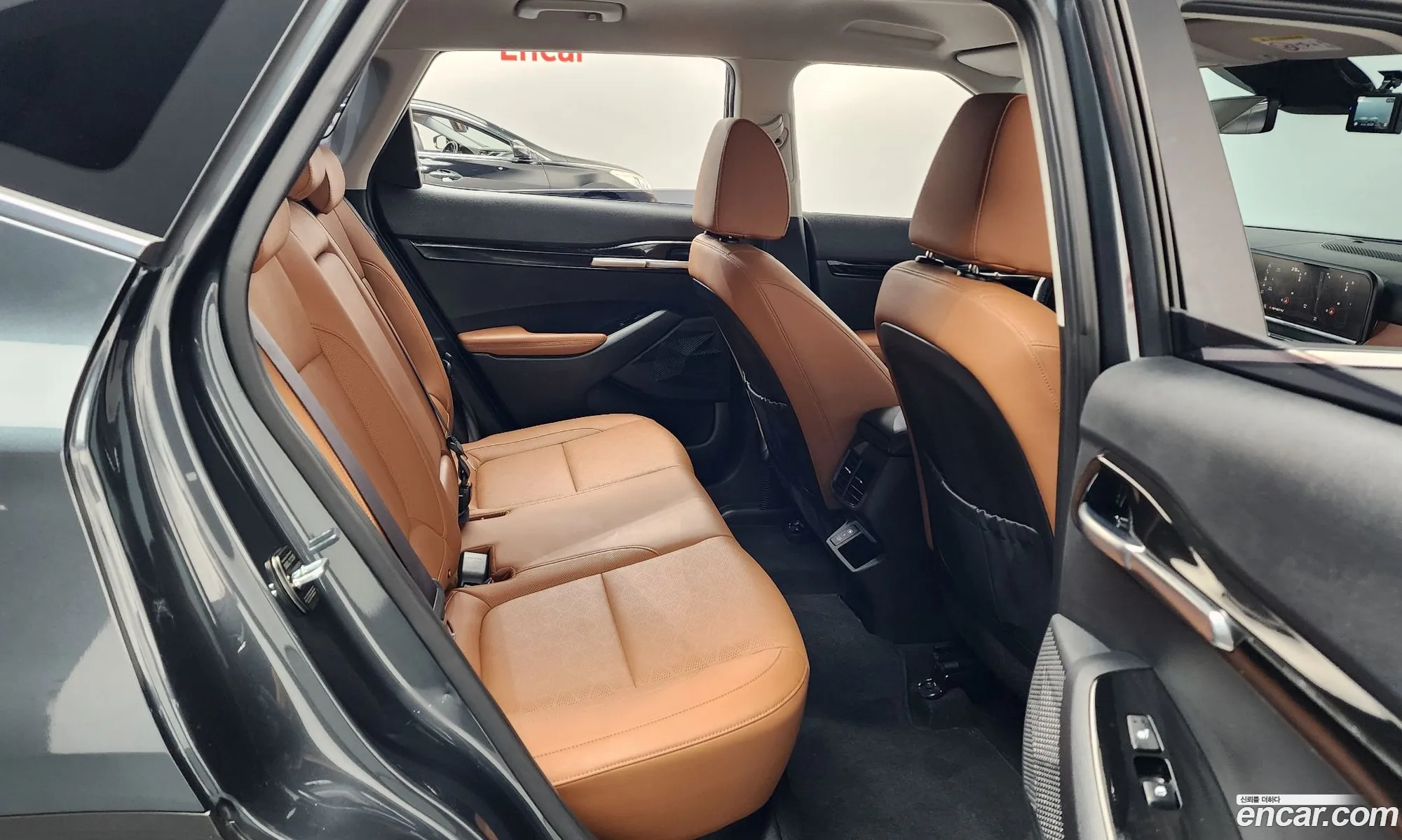 Kia Seltos 2023 — 28