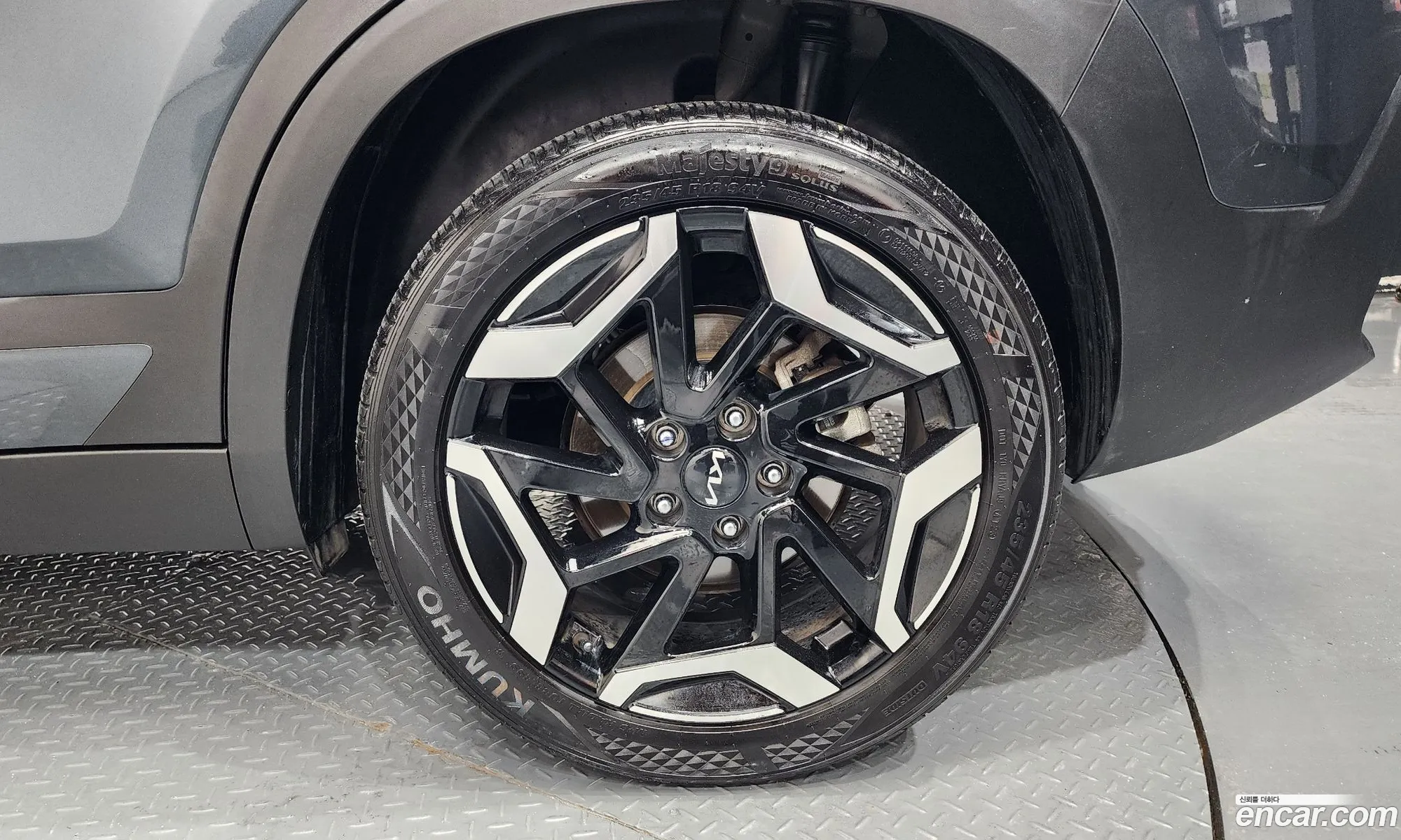 Kia Seltos 2023 — 8