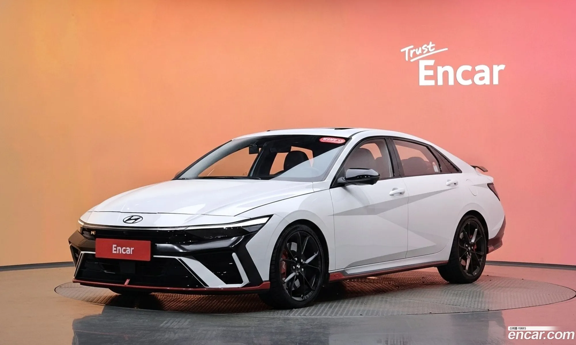 Hyundai Elantra 2025 — 18