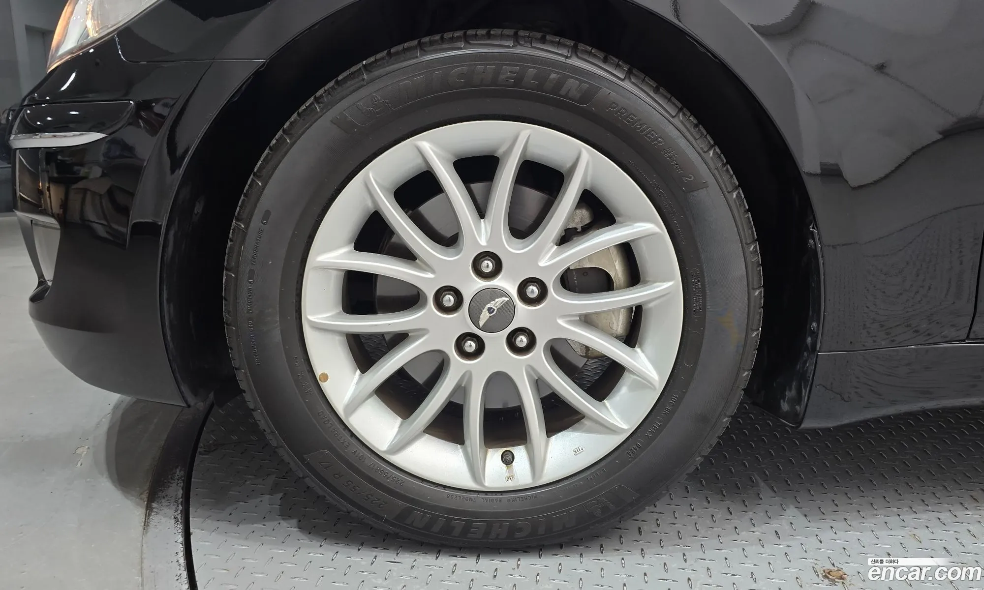 Hyundai Genesis 2010 — 20