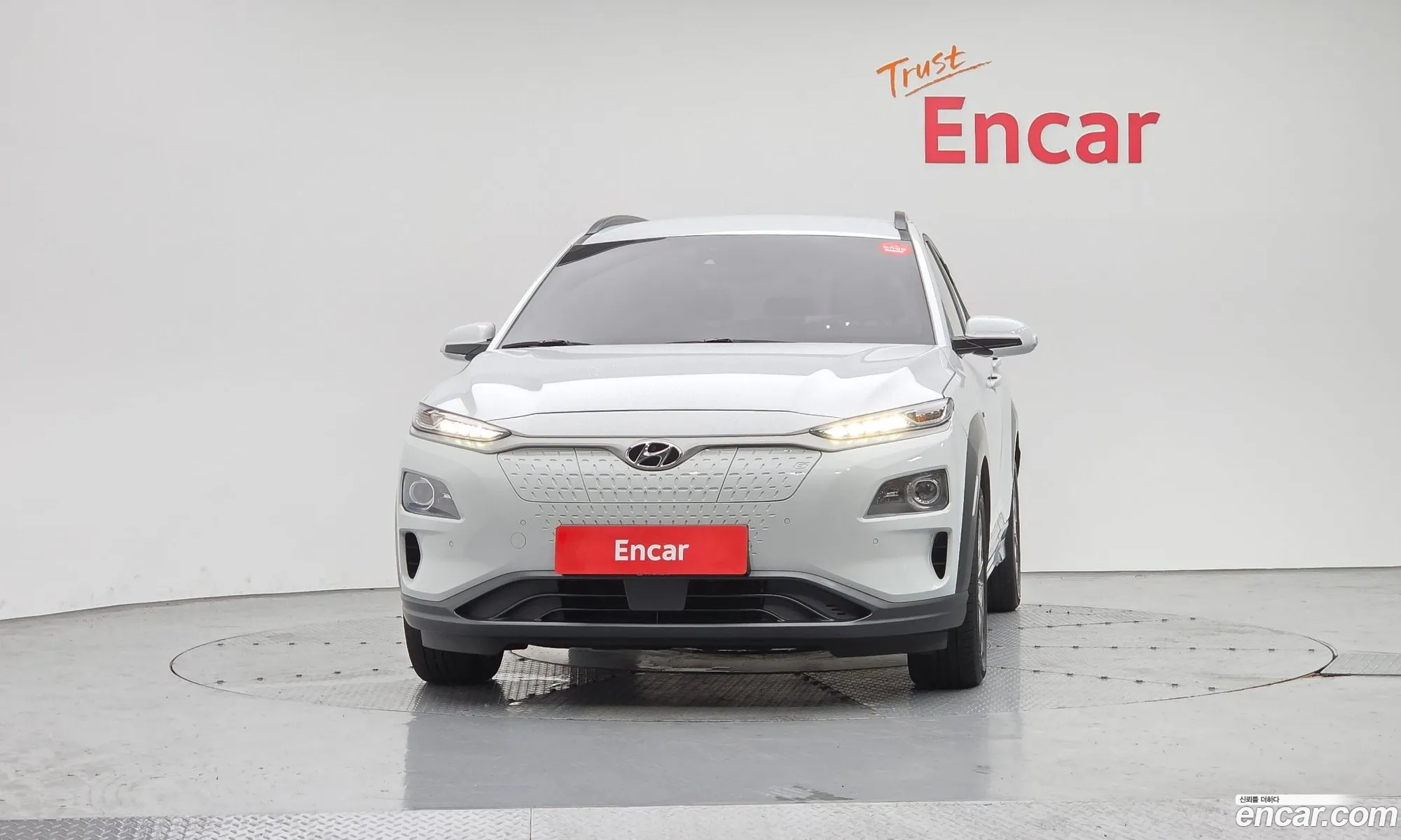 Hyundai Kona Electric 2020 — 10