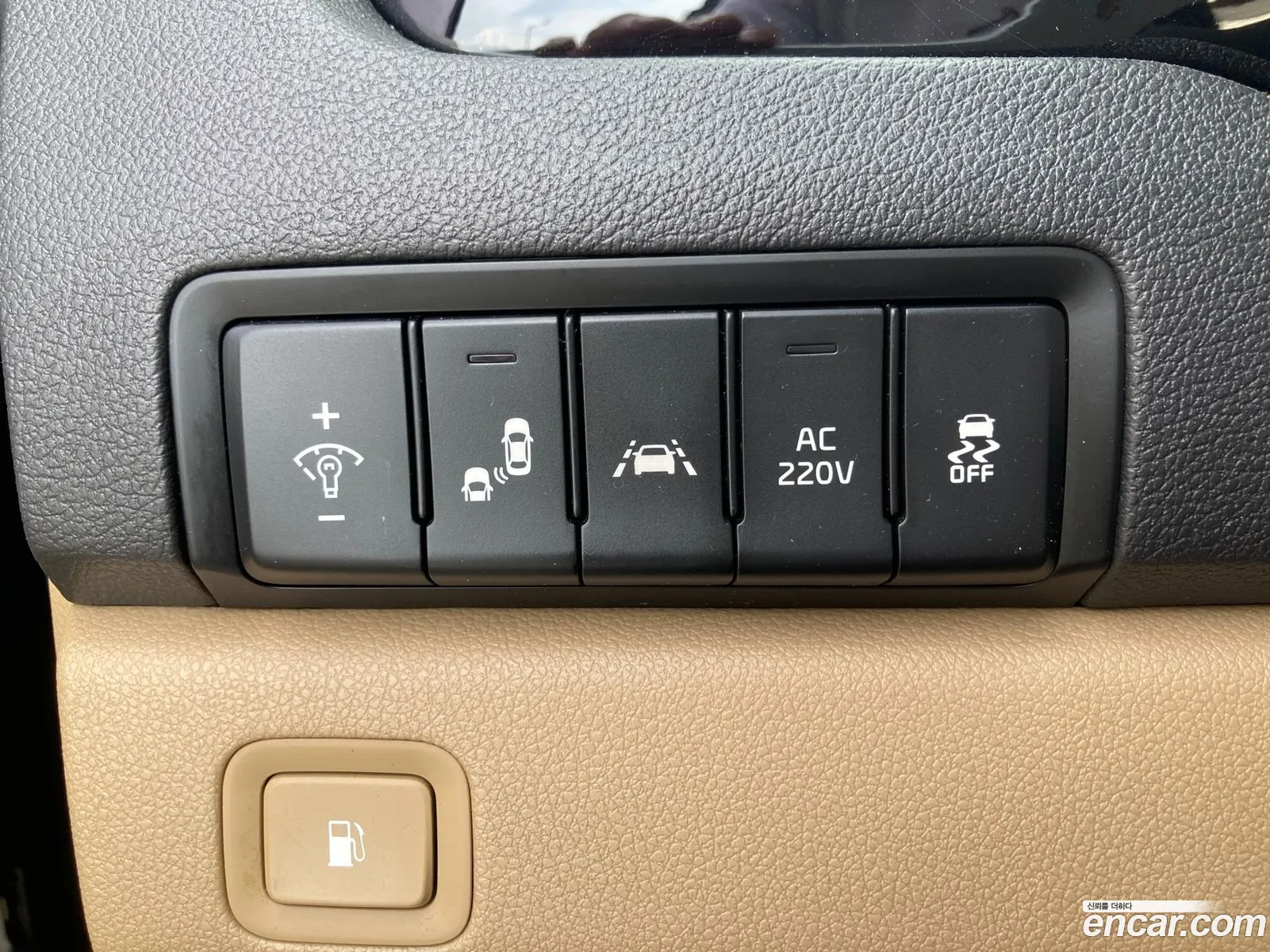 Kia Carnival 2019 — 19