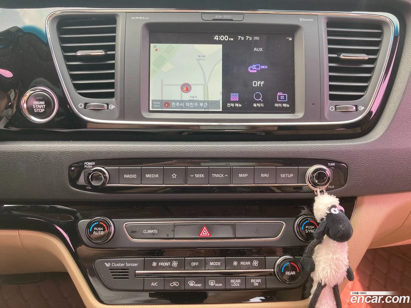 Kia Carnival 2019 — 12