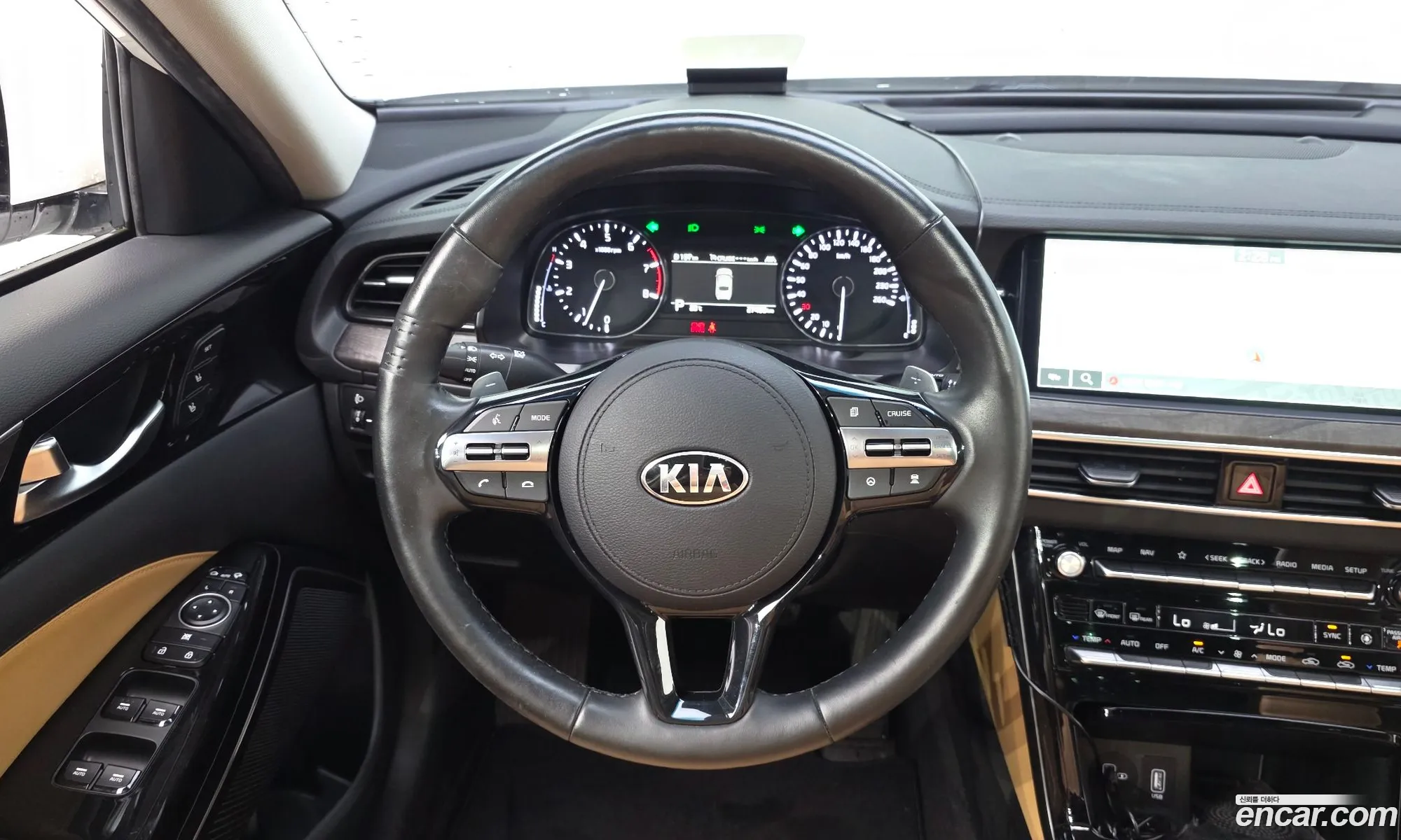 Kia K7 Premier 2020 — 19
