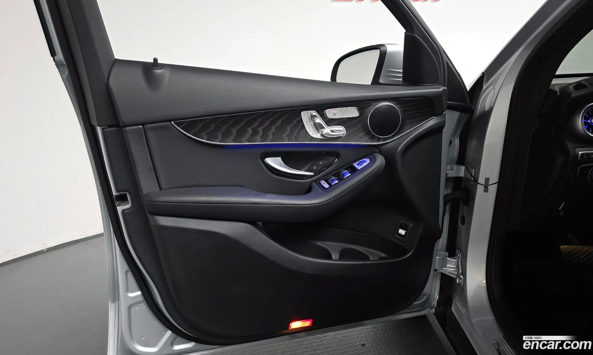 Mercedes-Benz GLC-Class X253 2019 — 32