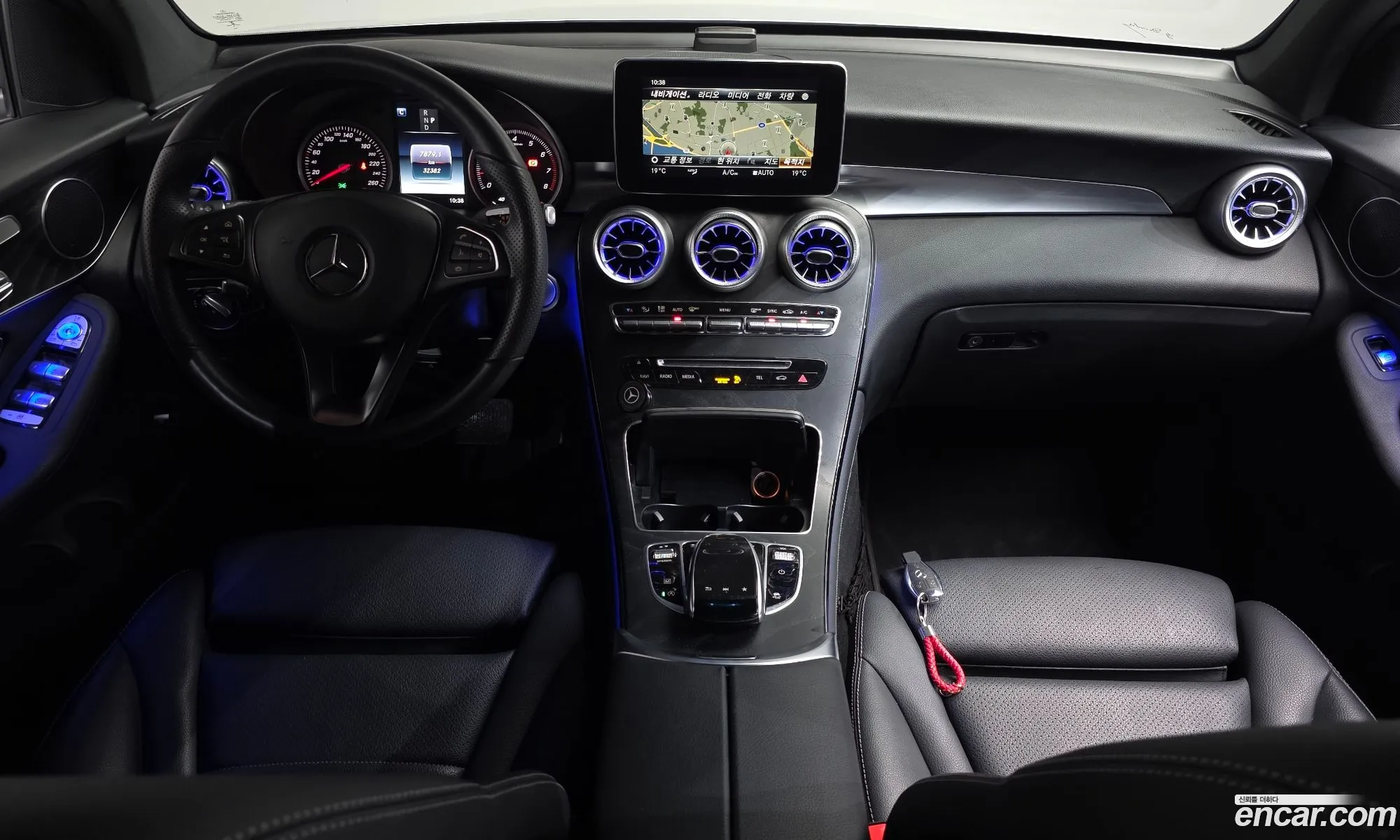 Mercedes-Benz GLC-Class X253 2019 — 10